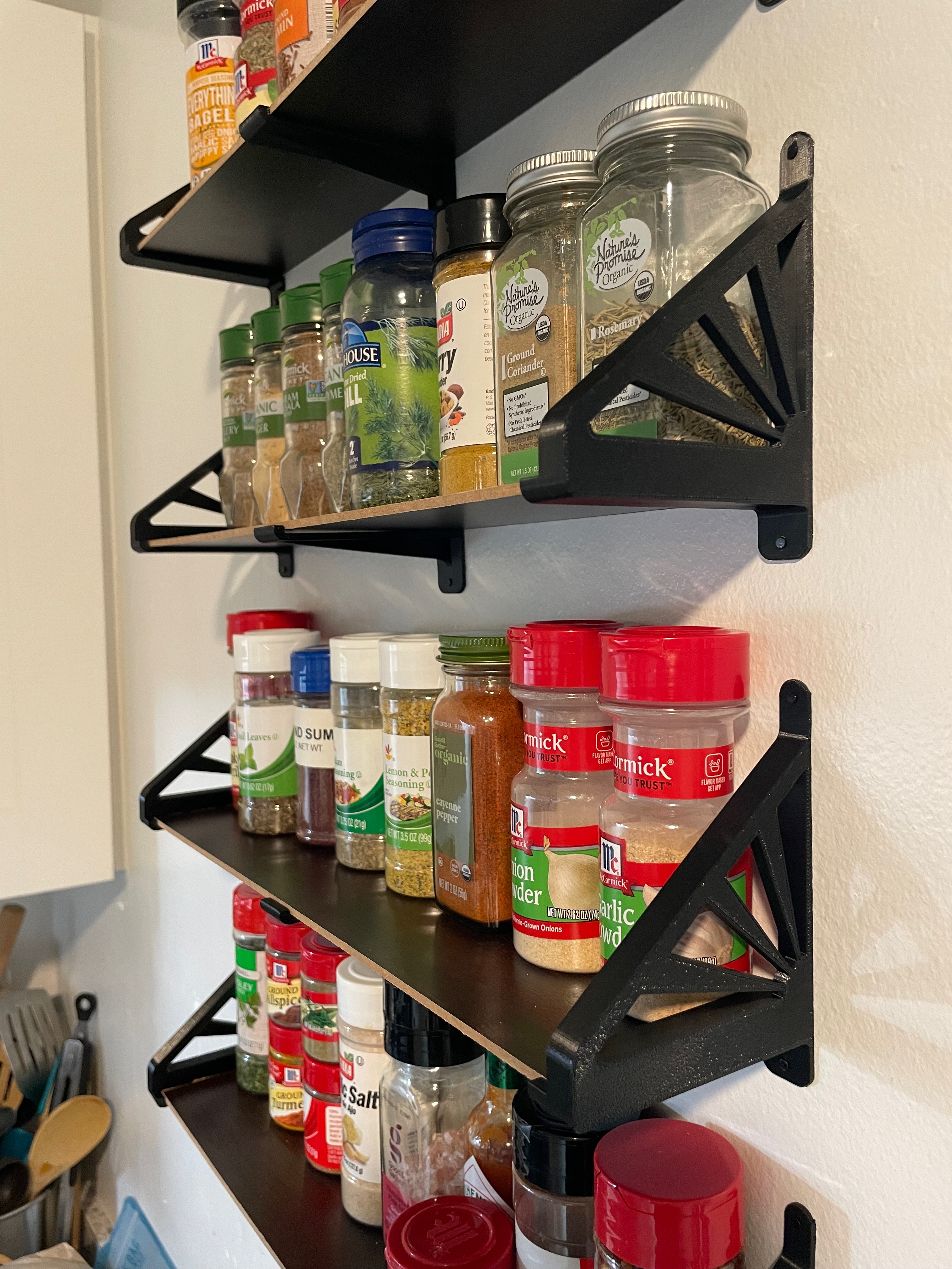 Brackets for Small Shelves
