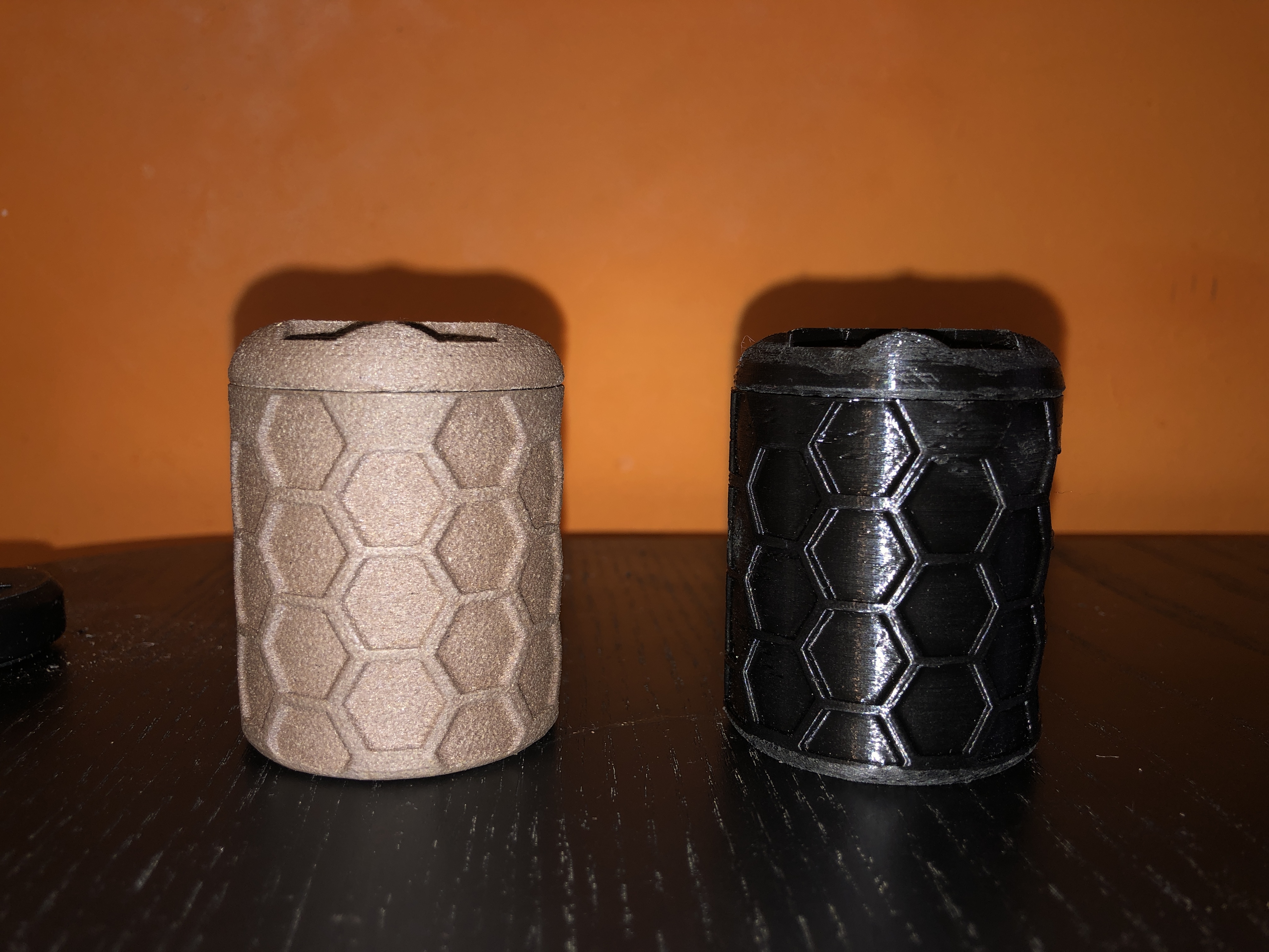Honey Comb Threaded Container
