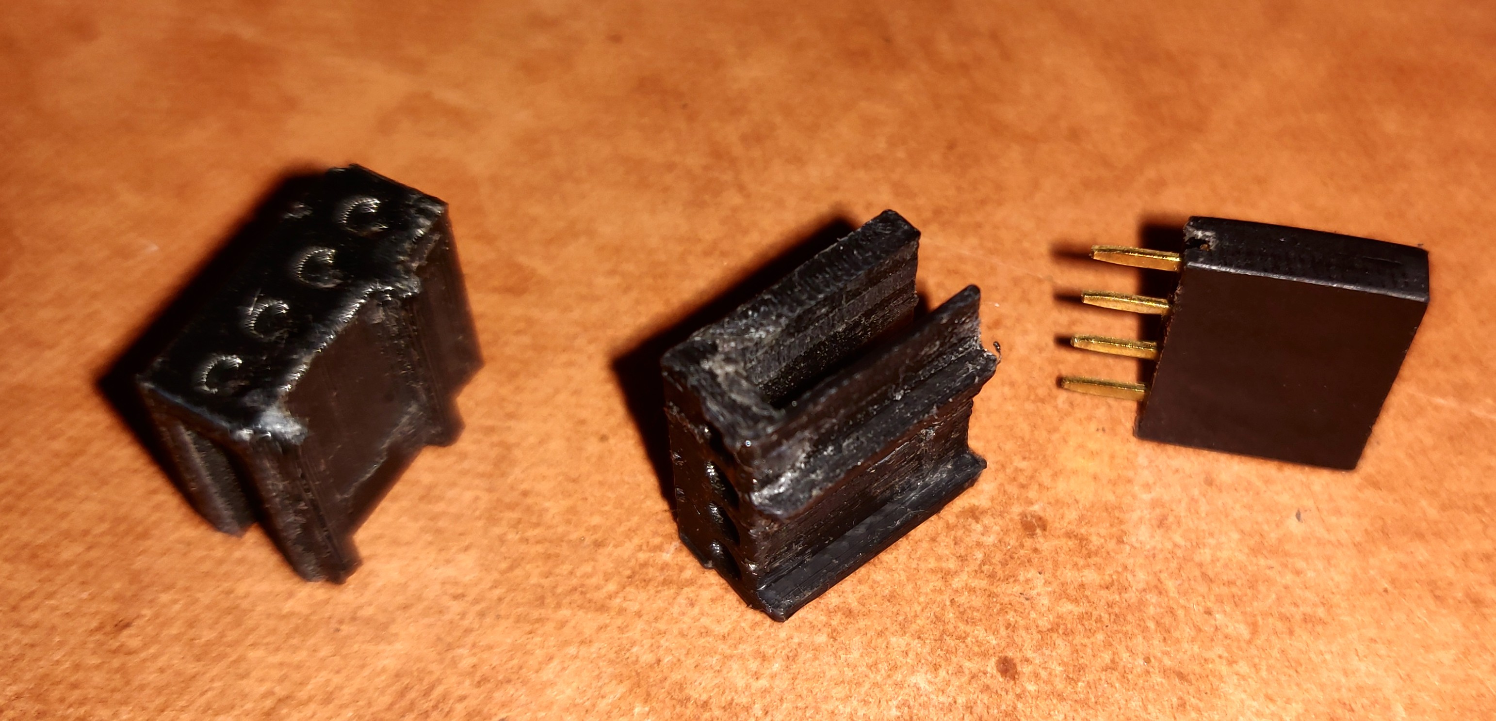 4-pin fan header connectors for 0.1