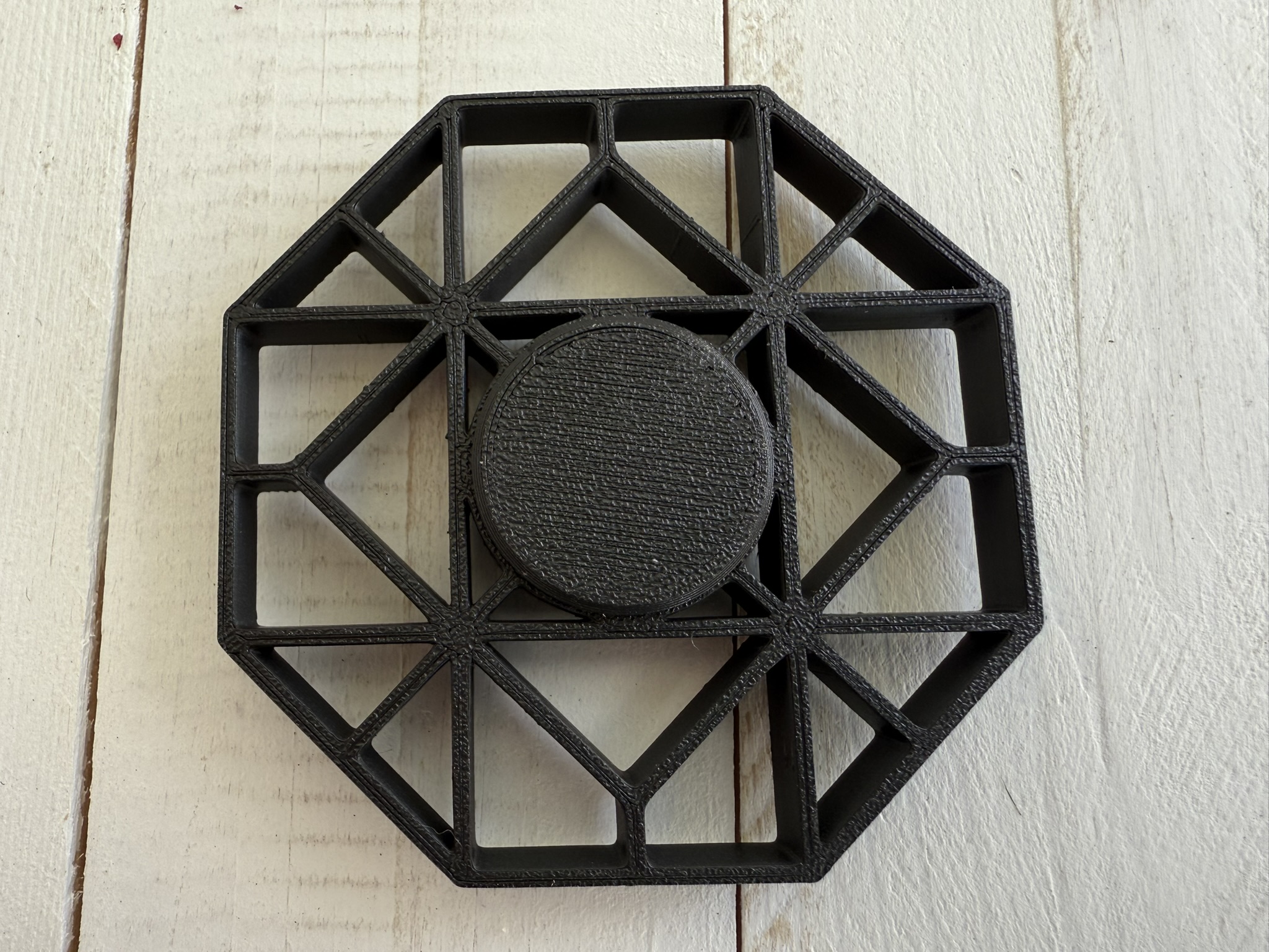 Abstract Octagon Fidget Spinner with one 608 Bearing — thumbnail 3