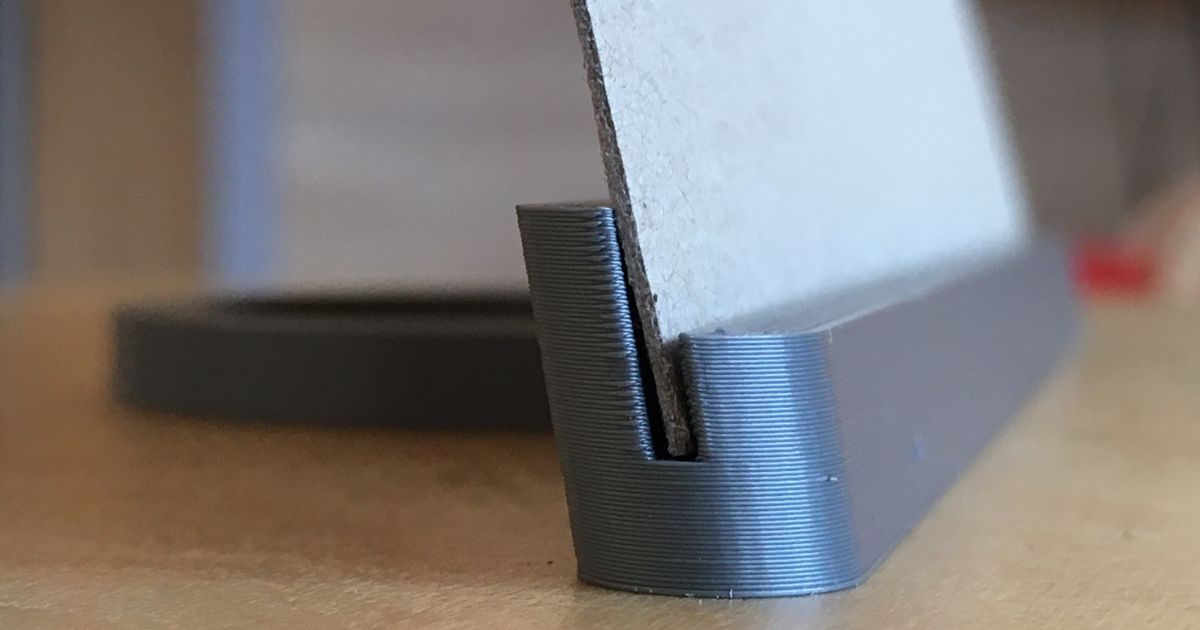 Card stand by Leonard Göttert Download free STL model