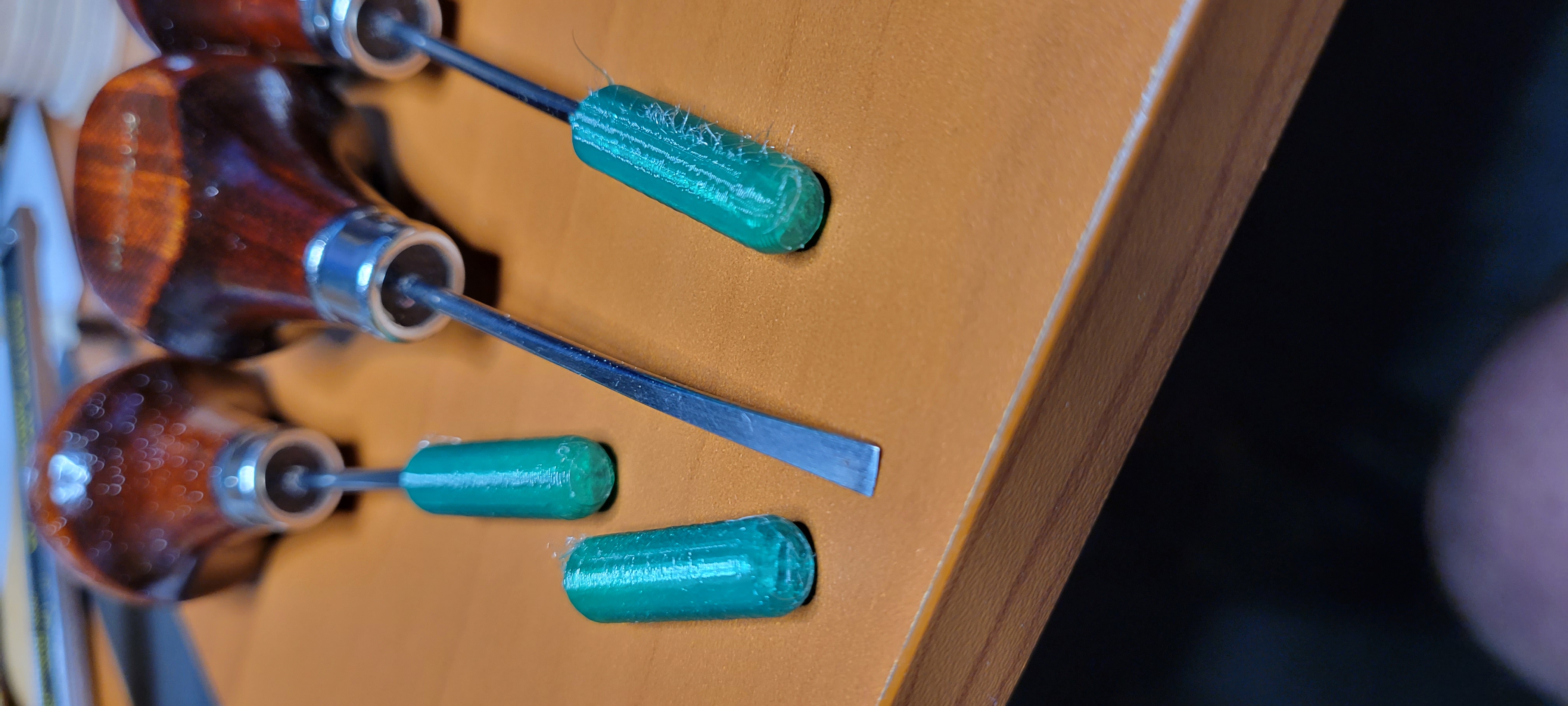 Flat micro chisel covers 3.5mm and 5 mm wide Microlux