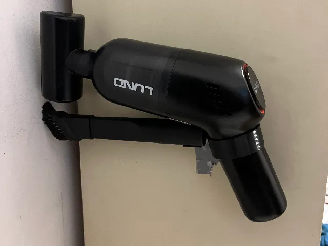 hand vacuum cleaner stand