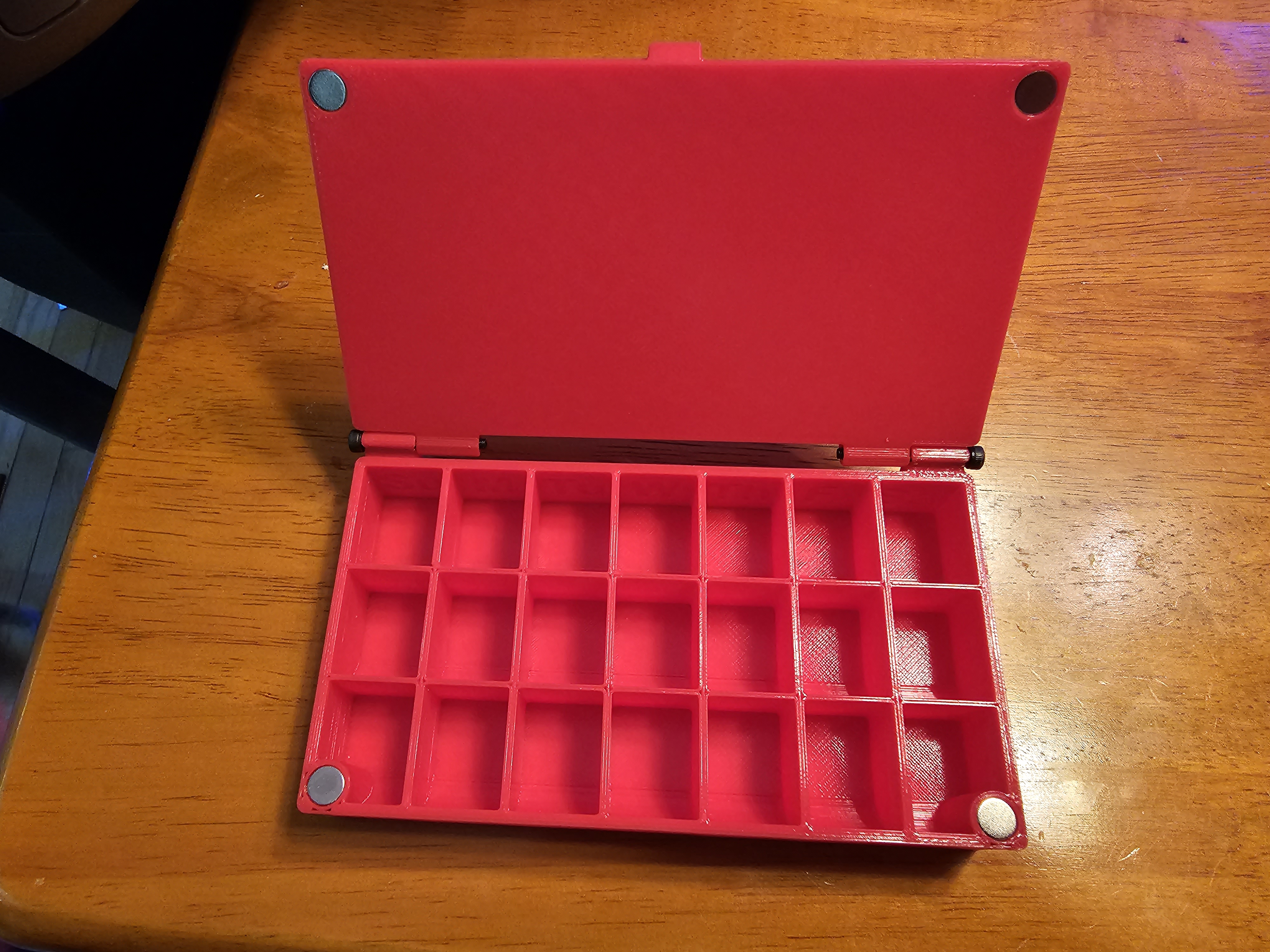 Magnetic Pill Organizer - 7 Day 3 Times per Day