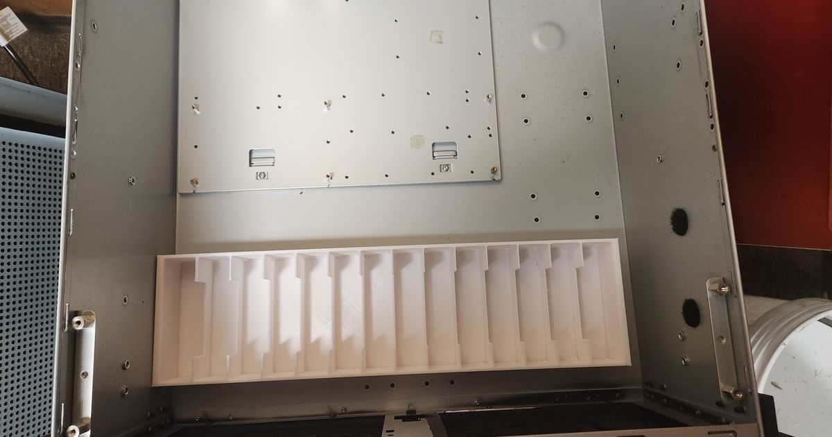 HDD Caddy by Christopher Reeves Download free STL model