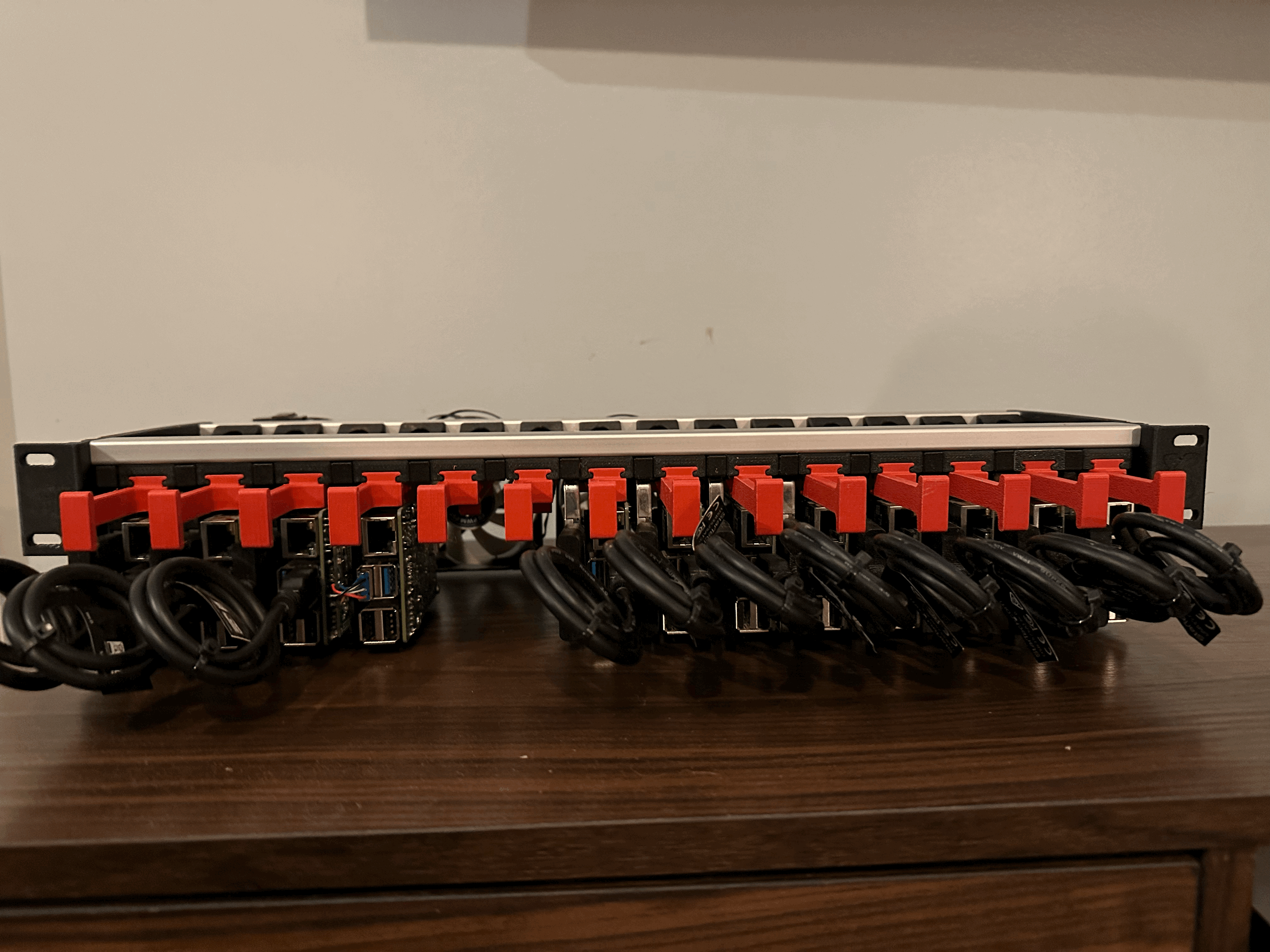 Miniatura 4 do modelo 3D Raspberry Pi Rack