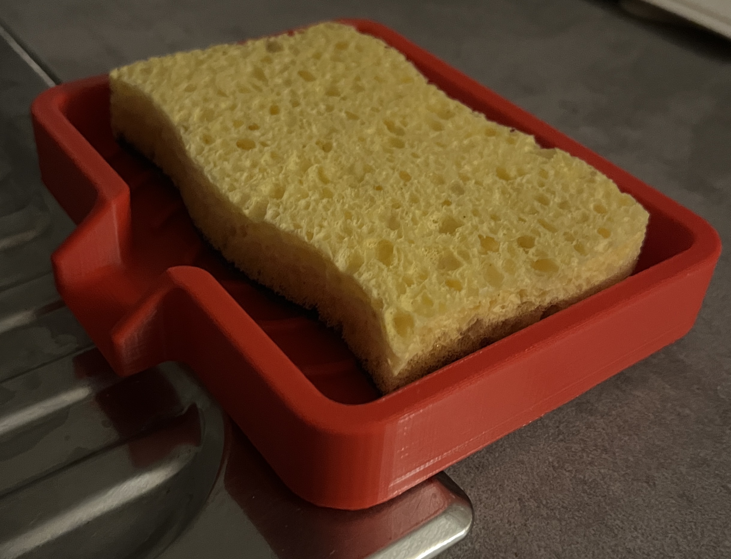 Self-Draining Sponge Holder - Raised 6mm
