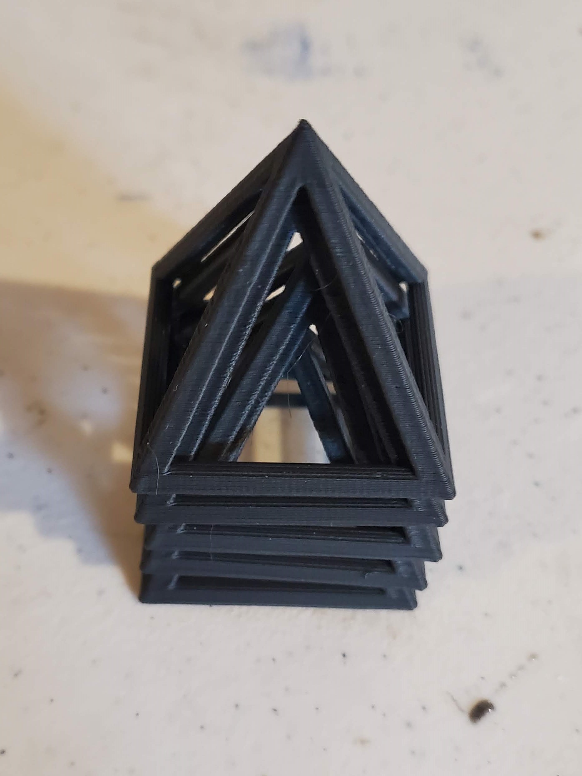 Pyramid Paint Stand by TideChanger | Download free STL model ...