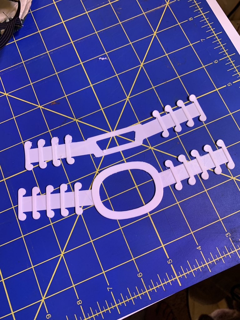 Ponytail Ear Saver — thumbnail 3