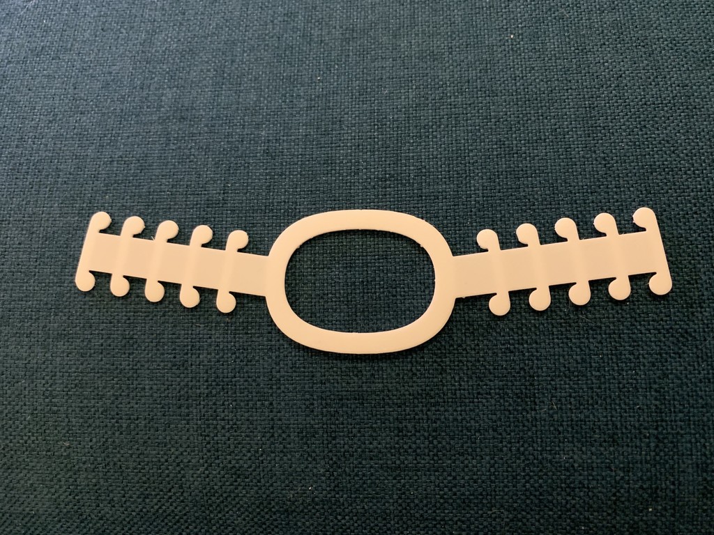 Ponytail Ear Saver — thumbnail 2