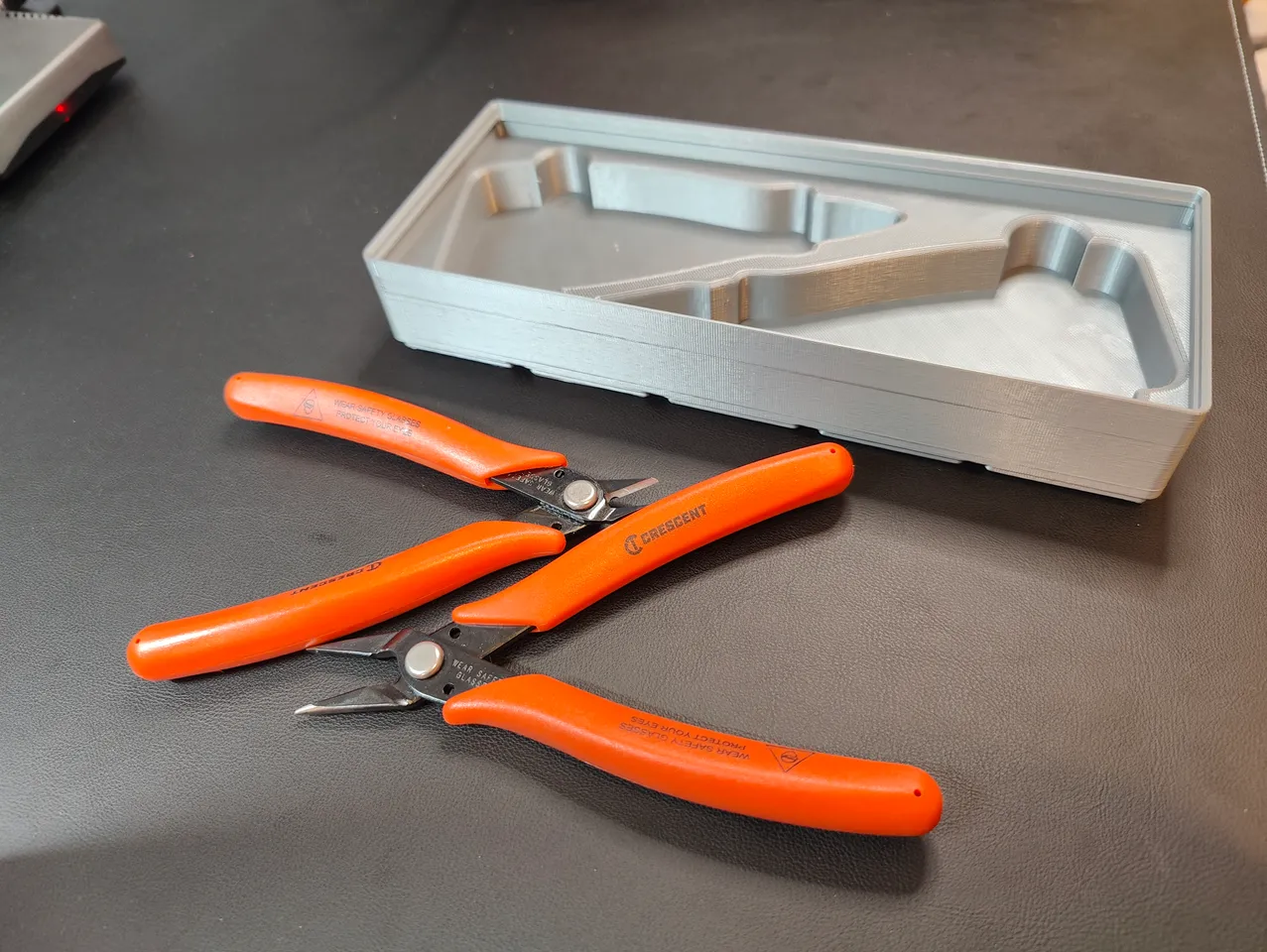 Gridfinity Crescent Mini Cutters & Needle-Nose Pliers Set Holder by  codysechelski, Download free STL model