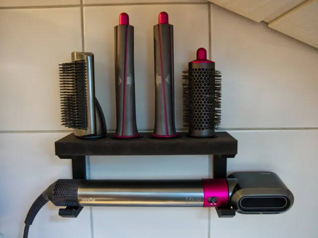 Dyson Airwrap wall mount