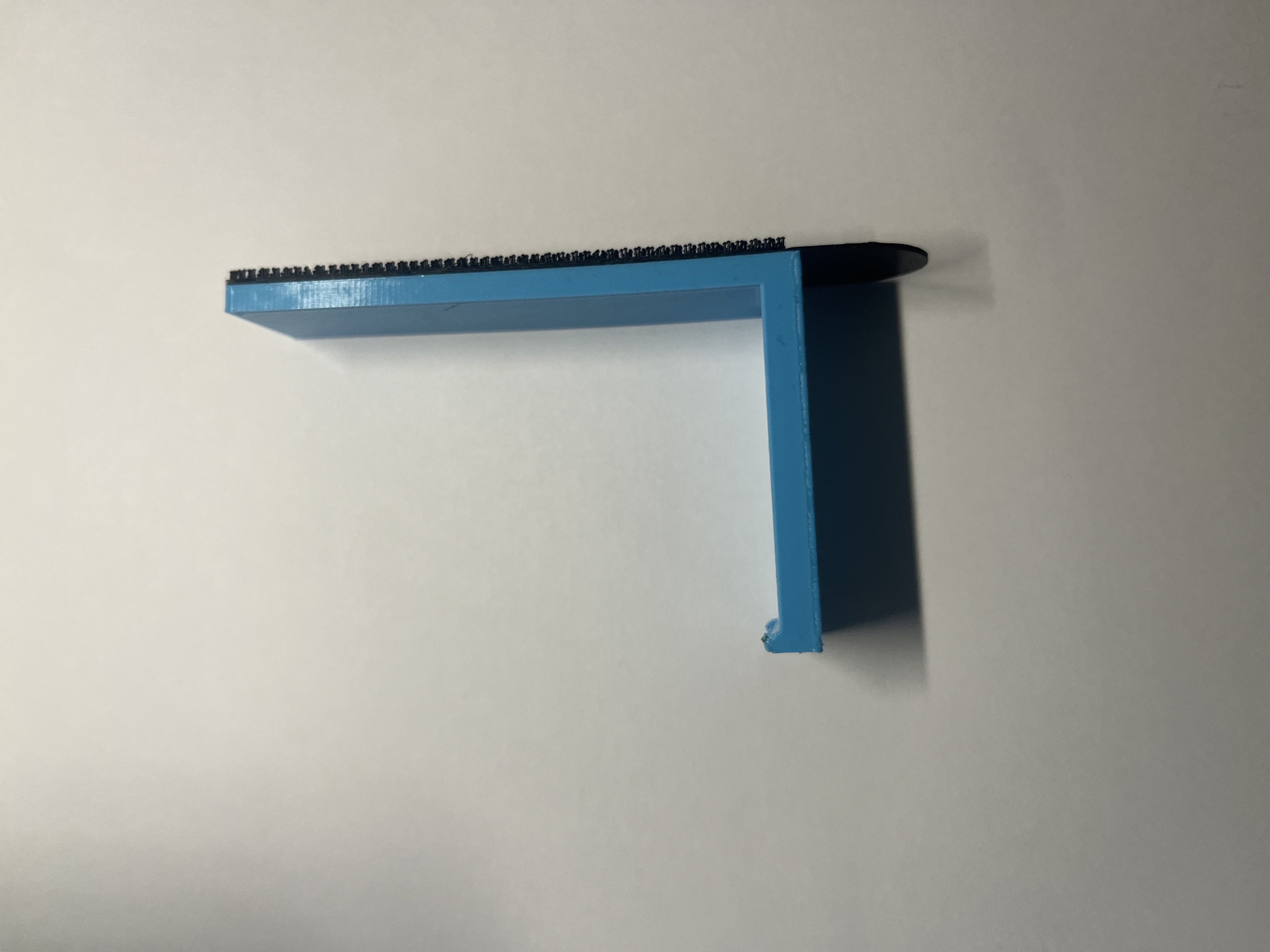 Command Strip Headset Holder Steelseries
