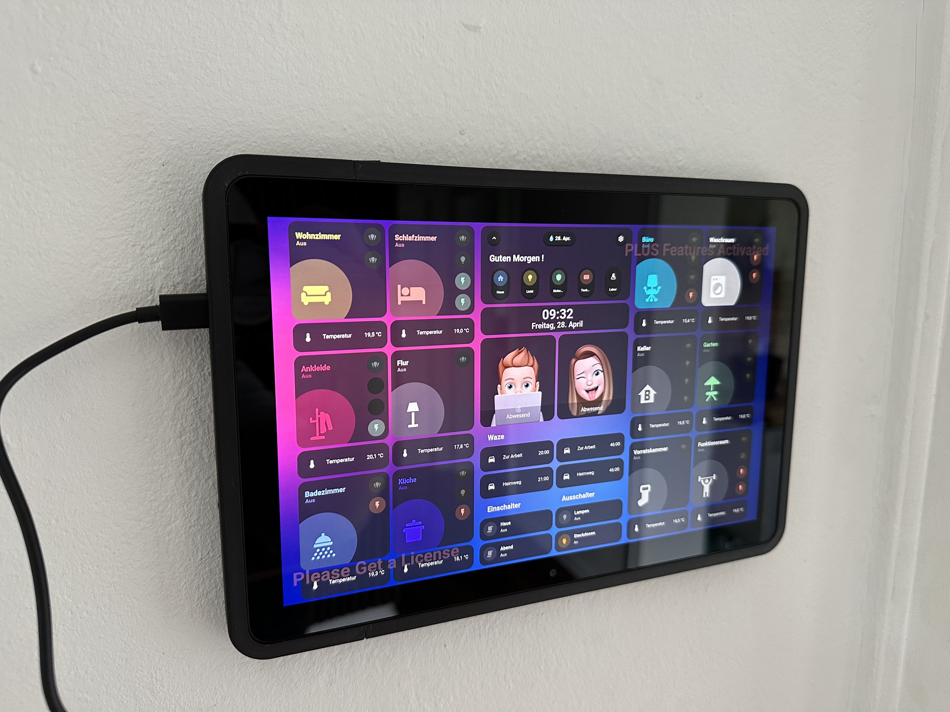 Wall Mount for Fire Tablet HD 10 (11th Gen, 2021) - Cable cutout (Edited) 3D model thumbnail
