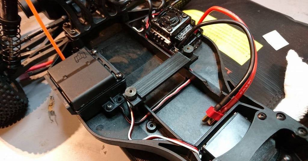 Hpi E-firestorm Battery Plate By Peterlandin 