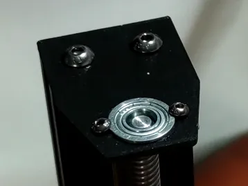 Kingroon KP3S pro V2 Z axis stabilizer.