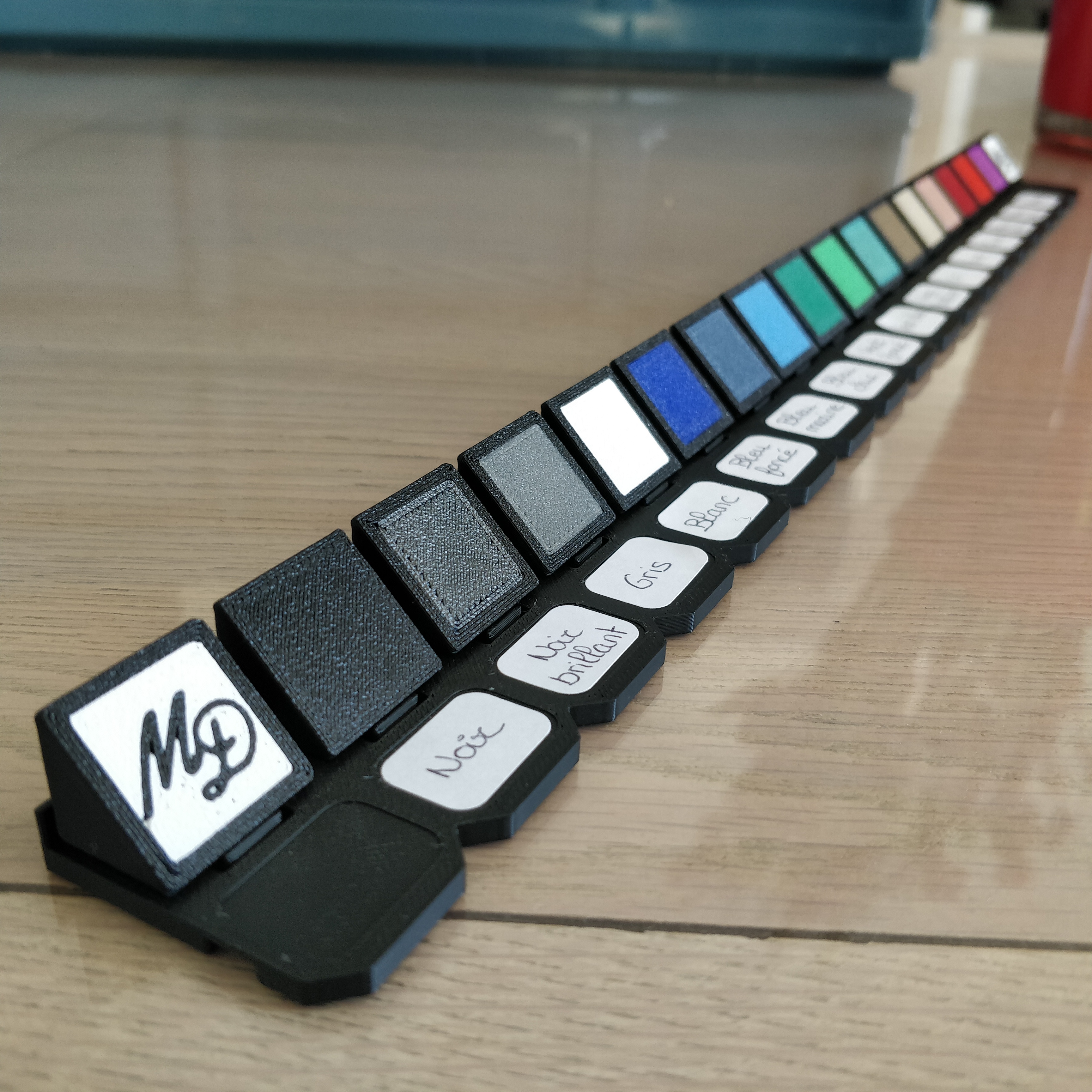 Palette d'échantillons de couleur de filament