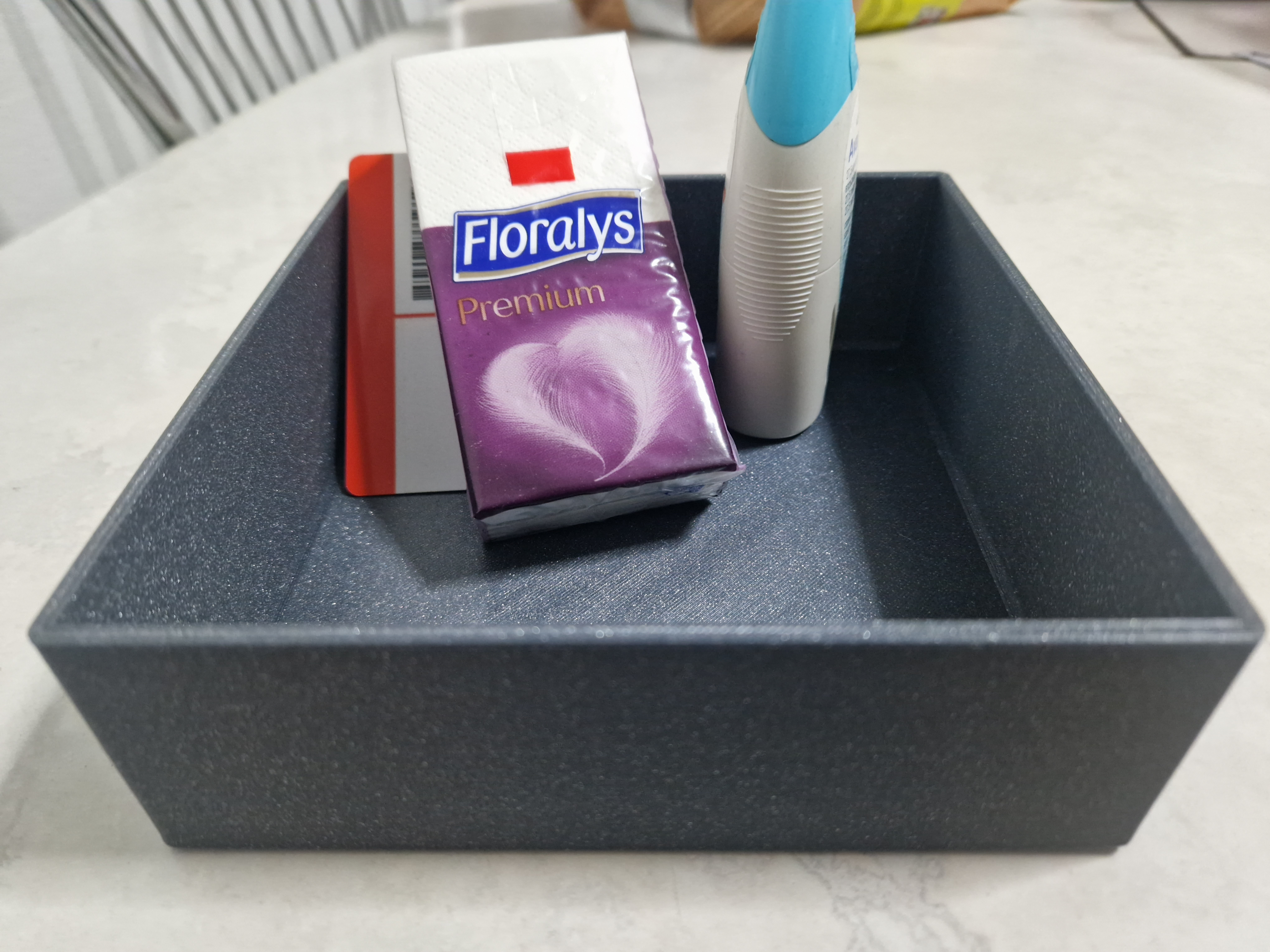 Easy storage box 100 mm x 100 mm x 50 mm