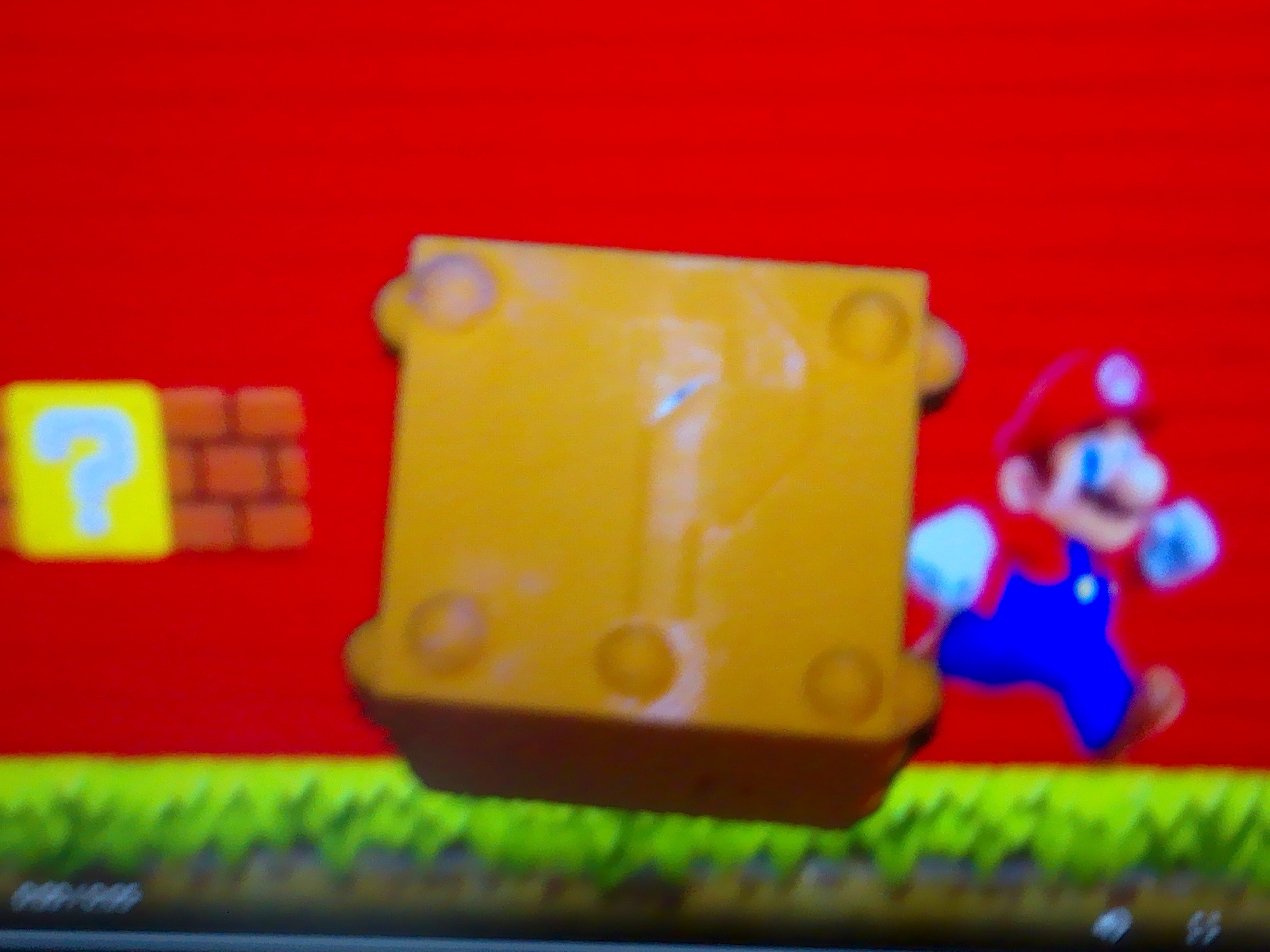 Miniatura 2 do modelo 3D Mario question mark box