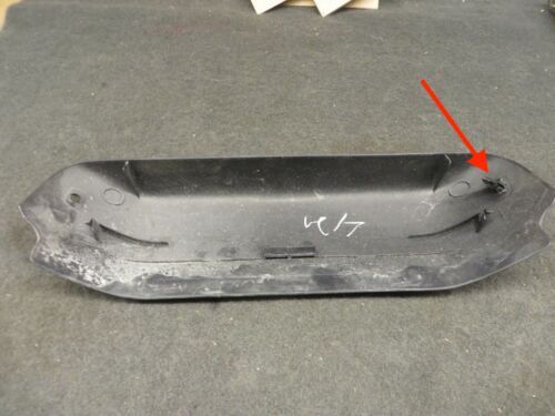 toyota matrix corolla rear center brake light cover clip