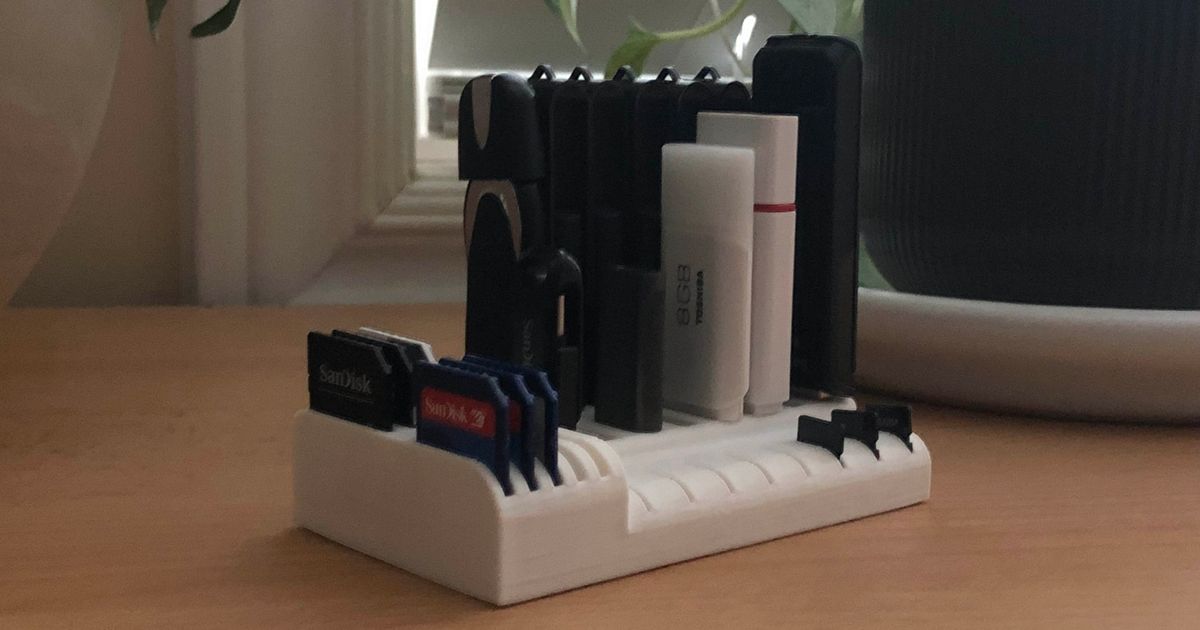 USB, SD, & Micro SD Card Organizer (8,10,8) by Matthew Jarzynowski ...