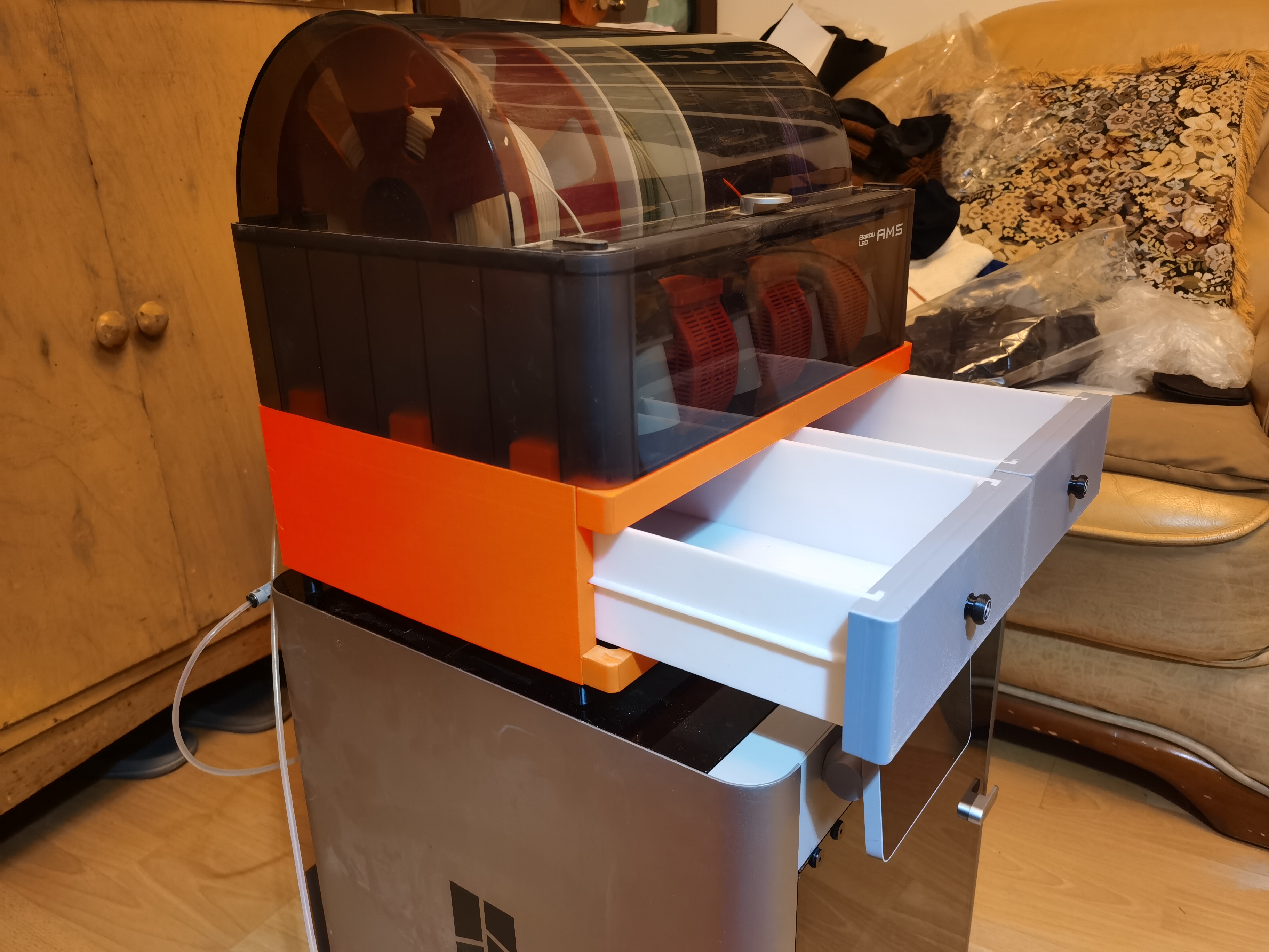 put on the printer Bambu AMS drawer Stand