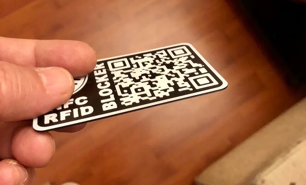 PRINT-IN-PLACE NFC & RFID BLOCKER CARD (100% PROTECTION TESTED) by Botcan3D, Download free STL model