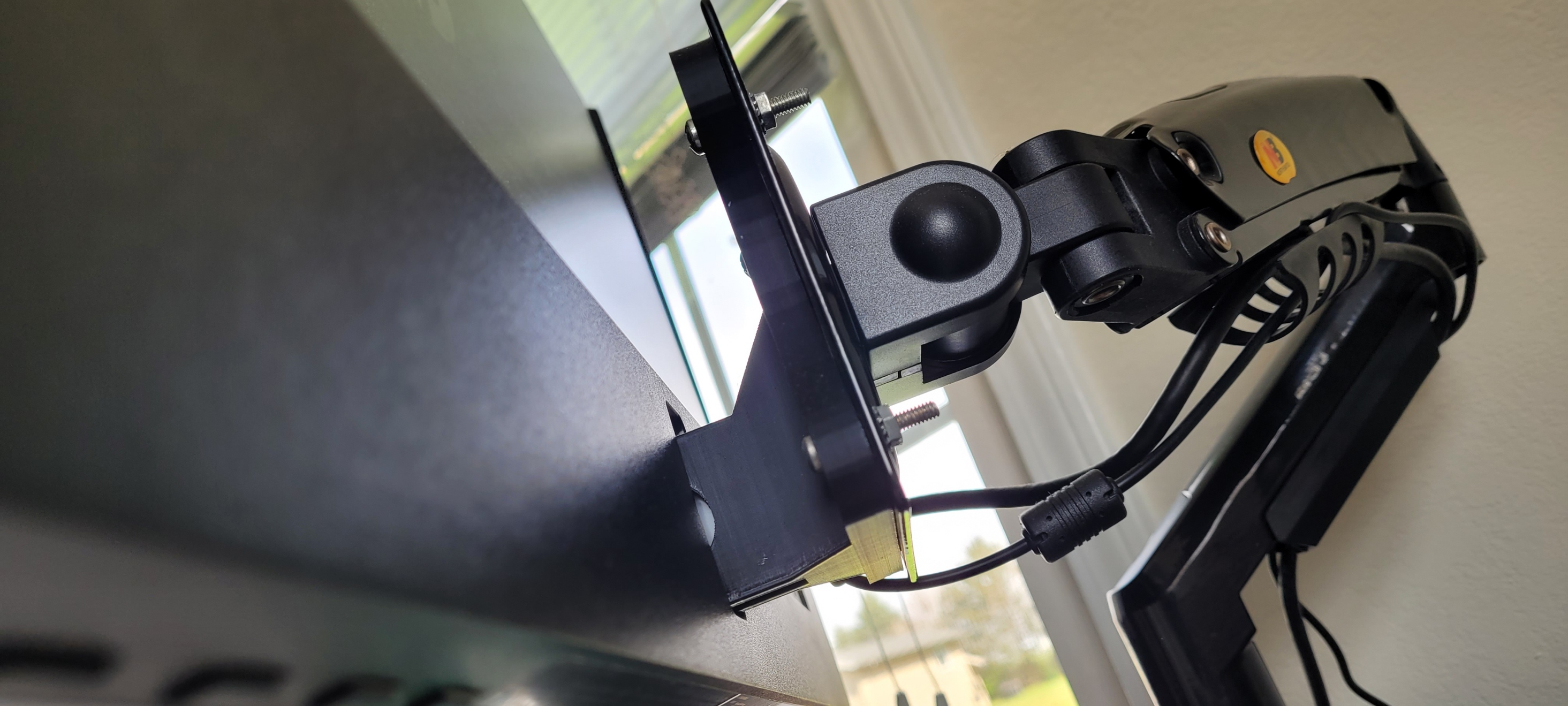 HP M27fq Monitor Vesa Adapter