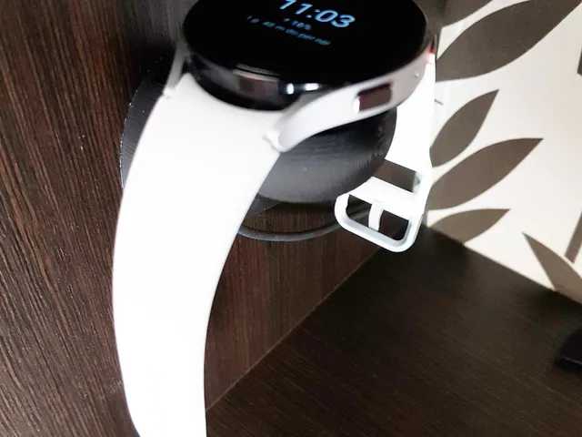 Galaxy Watch 5 holder, charger, side mounted stand