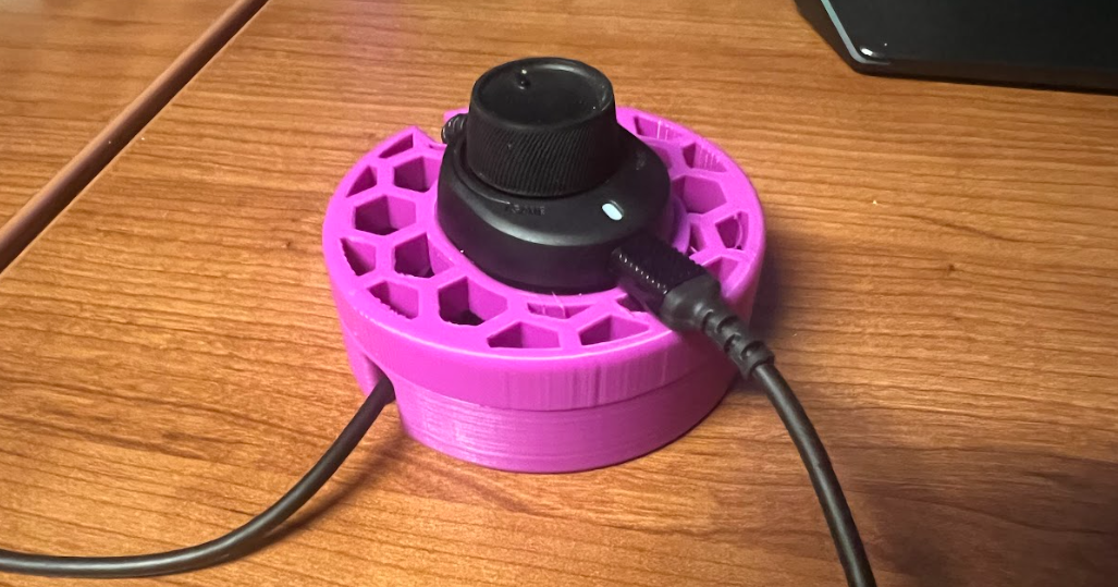 cable-spool-for-steelseries-usb-chatmix-dial-by-djdoes-stuff324