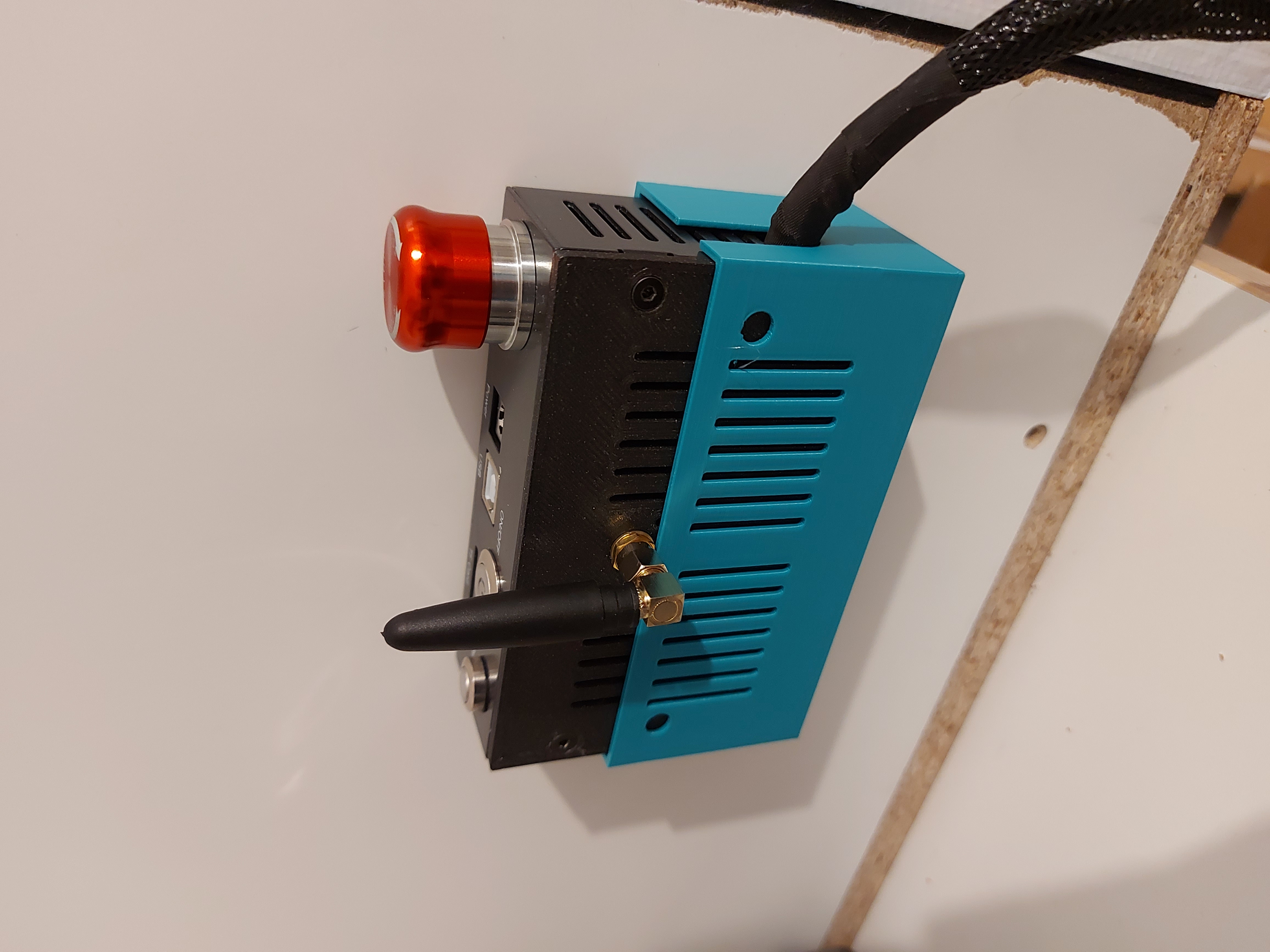 Atomstack x20Pro Steuerungsbox Halterung / Atomstack x20Pro control box mount.