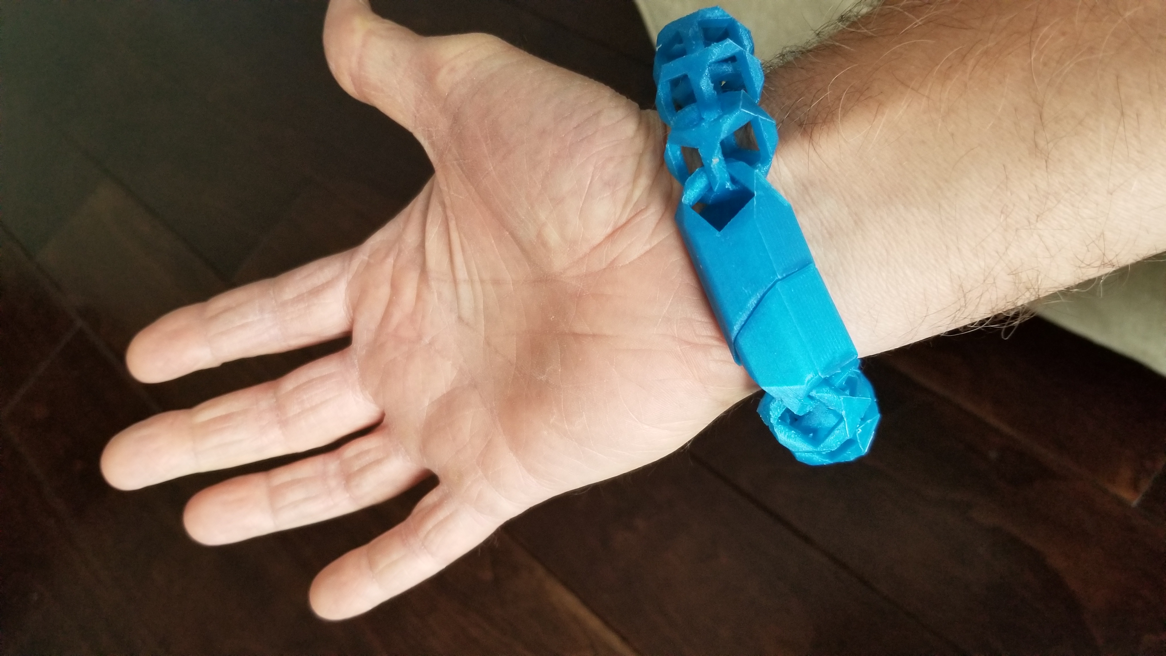 STL file Simple flexture clasp bracelet 3D print model 💫・3D printable  design to download・Cults