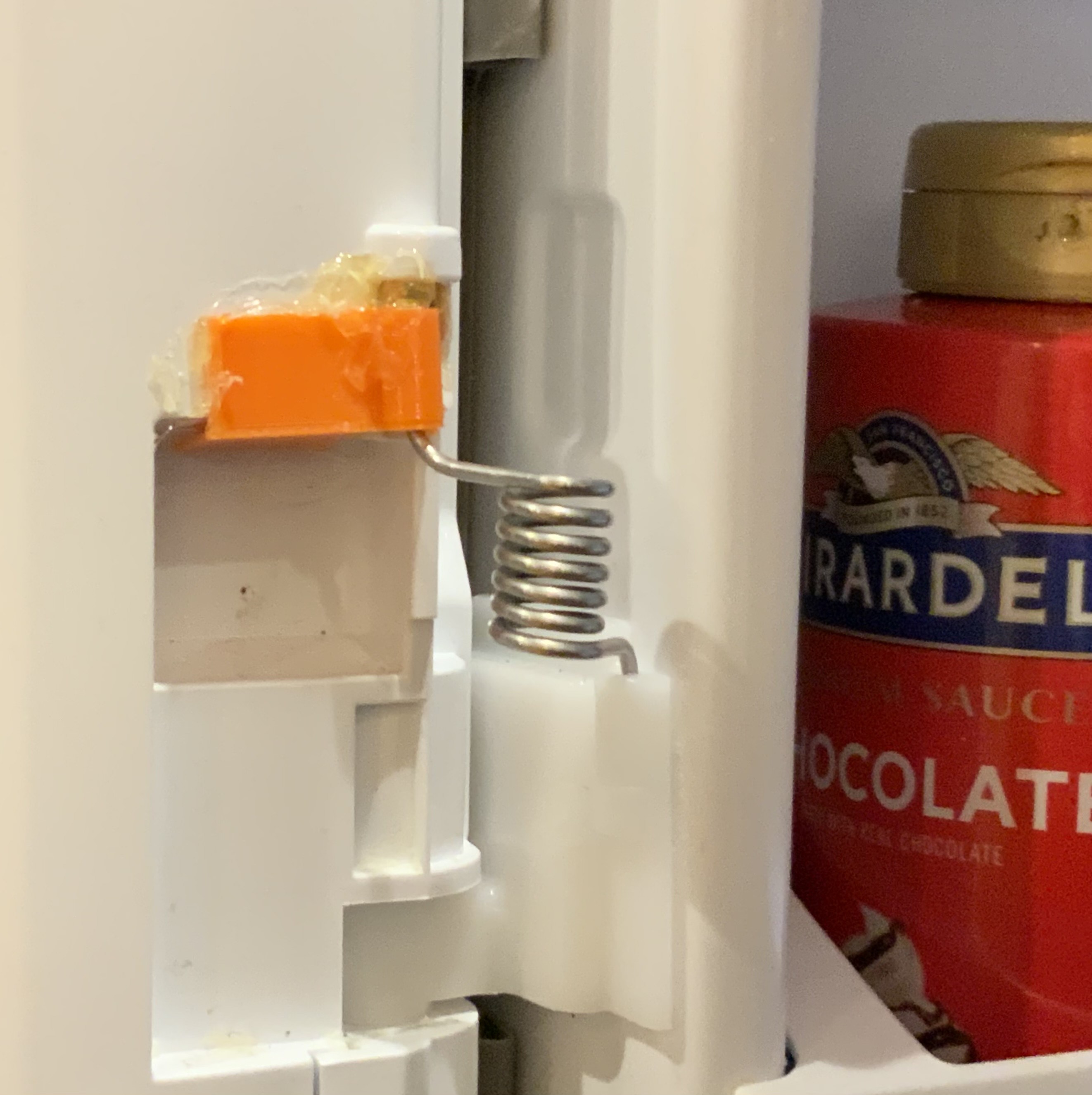 Flipper Spring retainer for Kenmore Refrigerator Model 795.71313.310 by