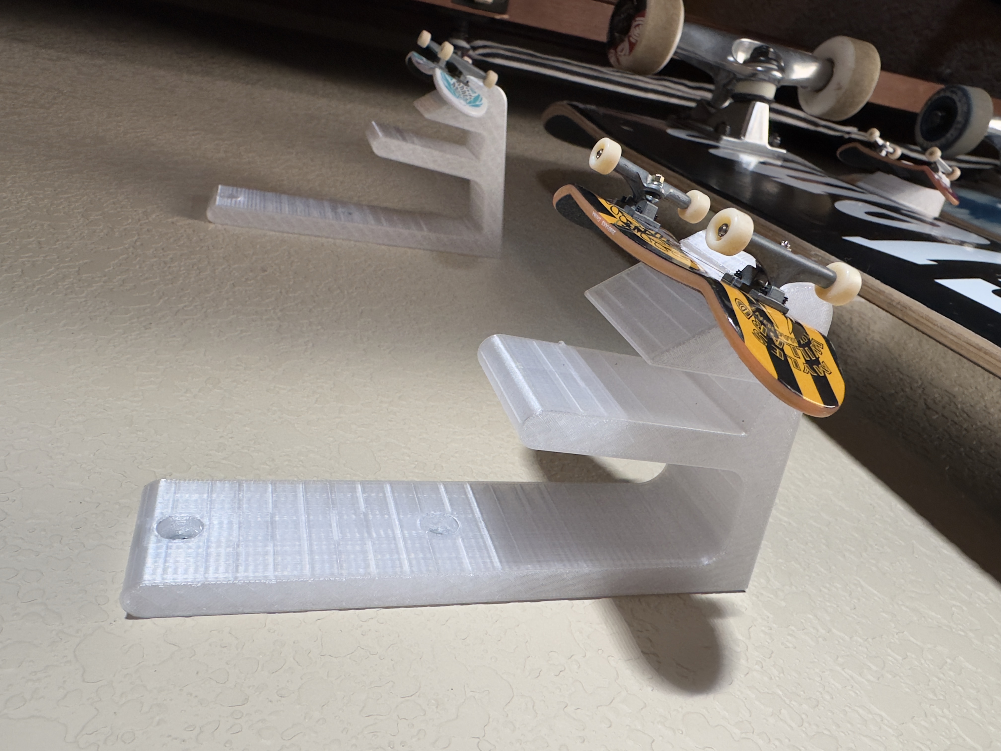 Skateboard Hanger + Tech Deck by Detour Download free STL model