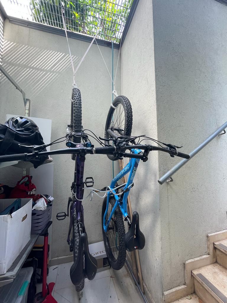 Miniatura 2 do modelo 3D Bike Hanging Hook