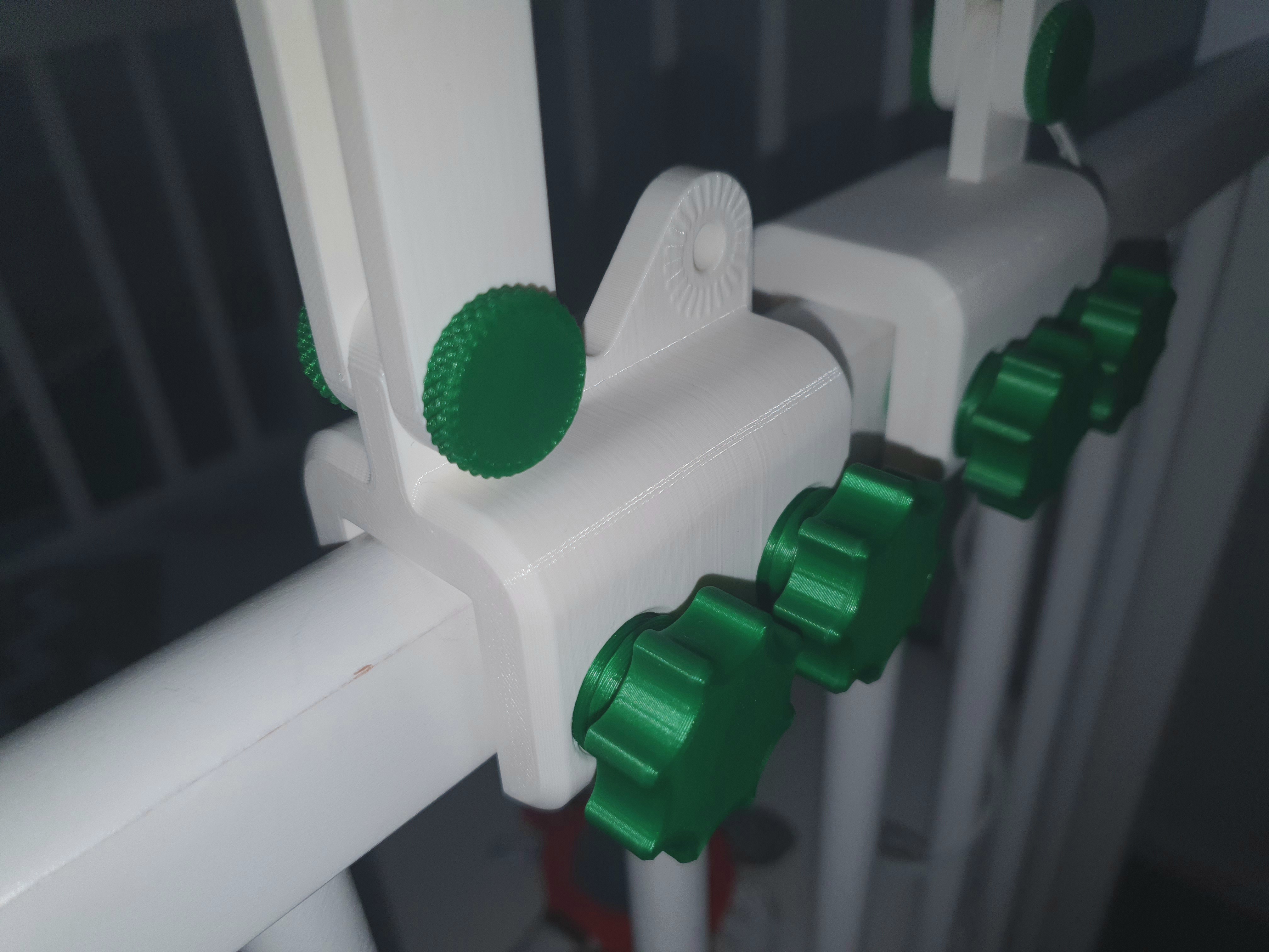 Articulated Arm clamp