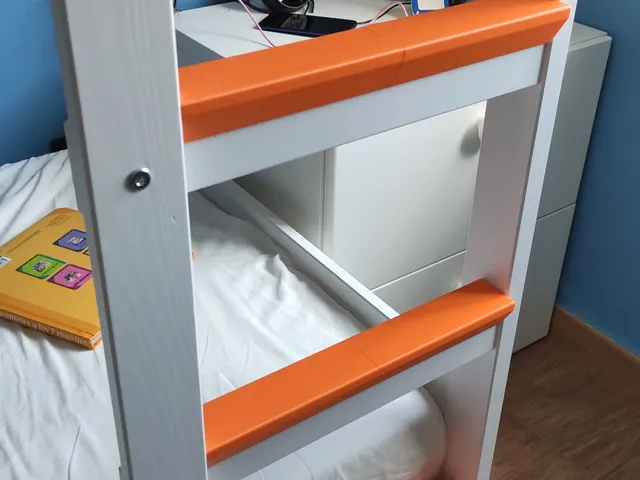 Peldaño litera IKEA MYDAL BUNK stairs