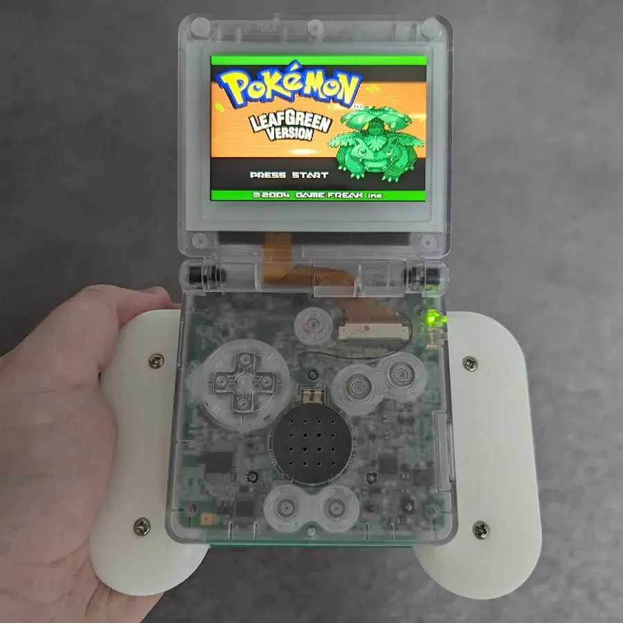 Game Boy Advance SP Controller Grip by colossatr0n, Download free STL  model