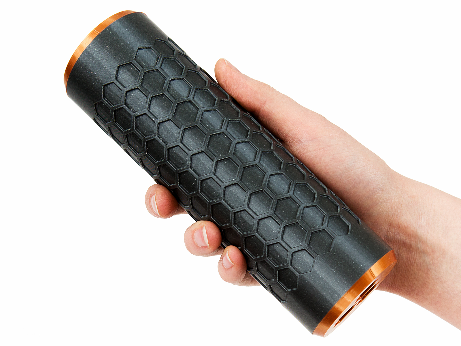 Studio Shaker, Threaded