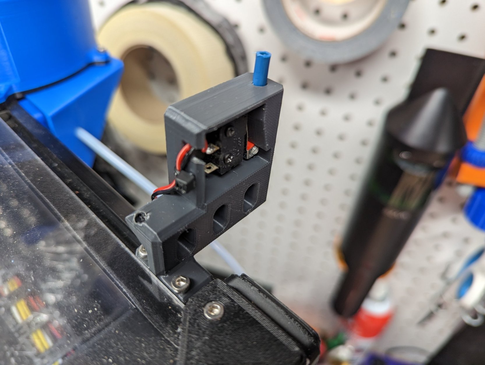 Top Mount Filament Runout Sensor for Voron V2/Trident by Jeff