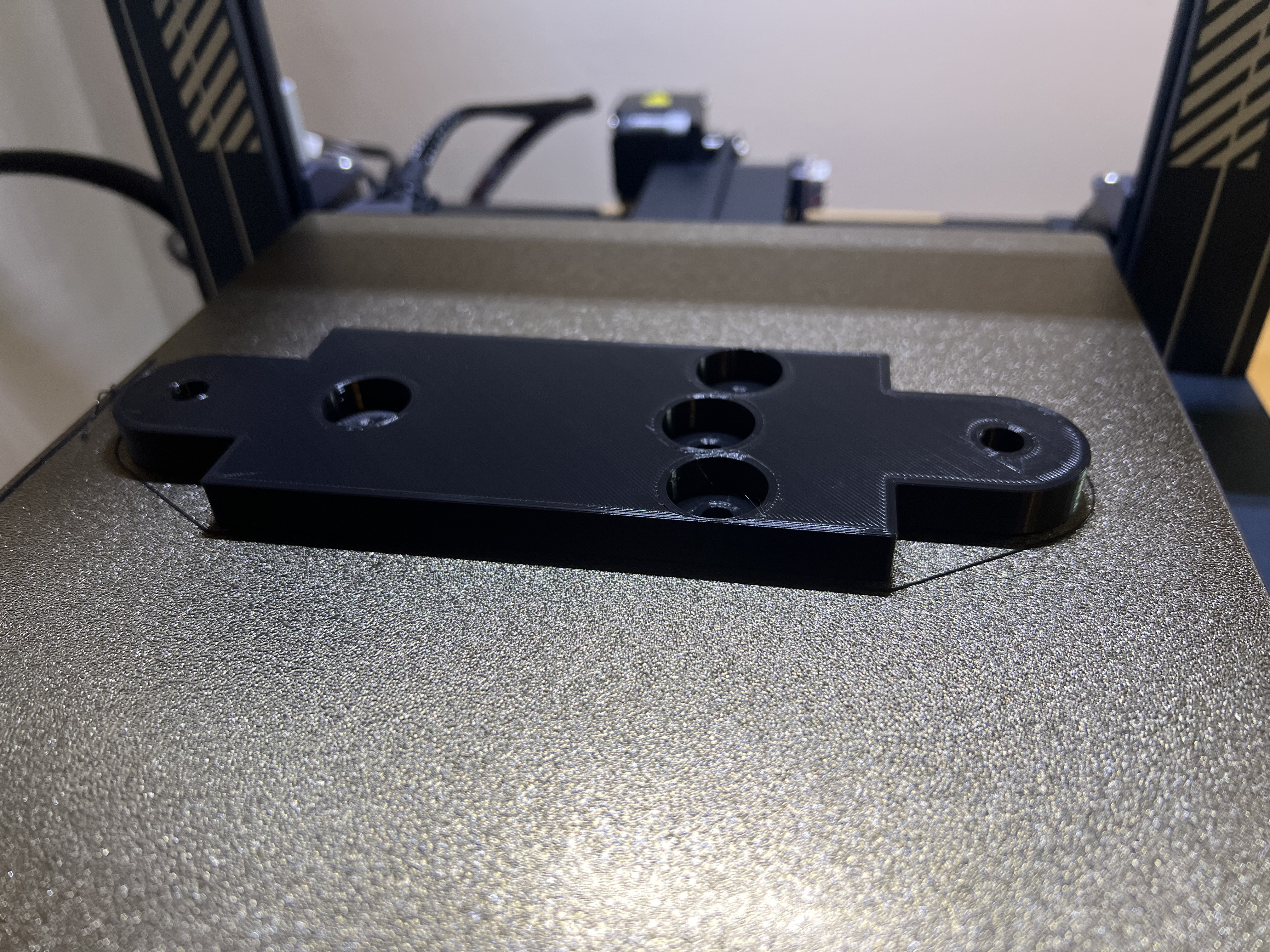 Miniatura 3 do modelo 3D Simjack Sequential Shifter Mounting Bracket