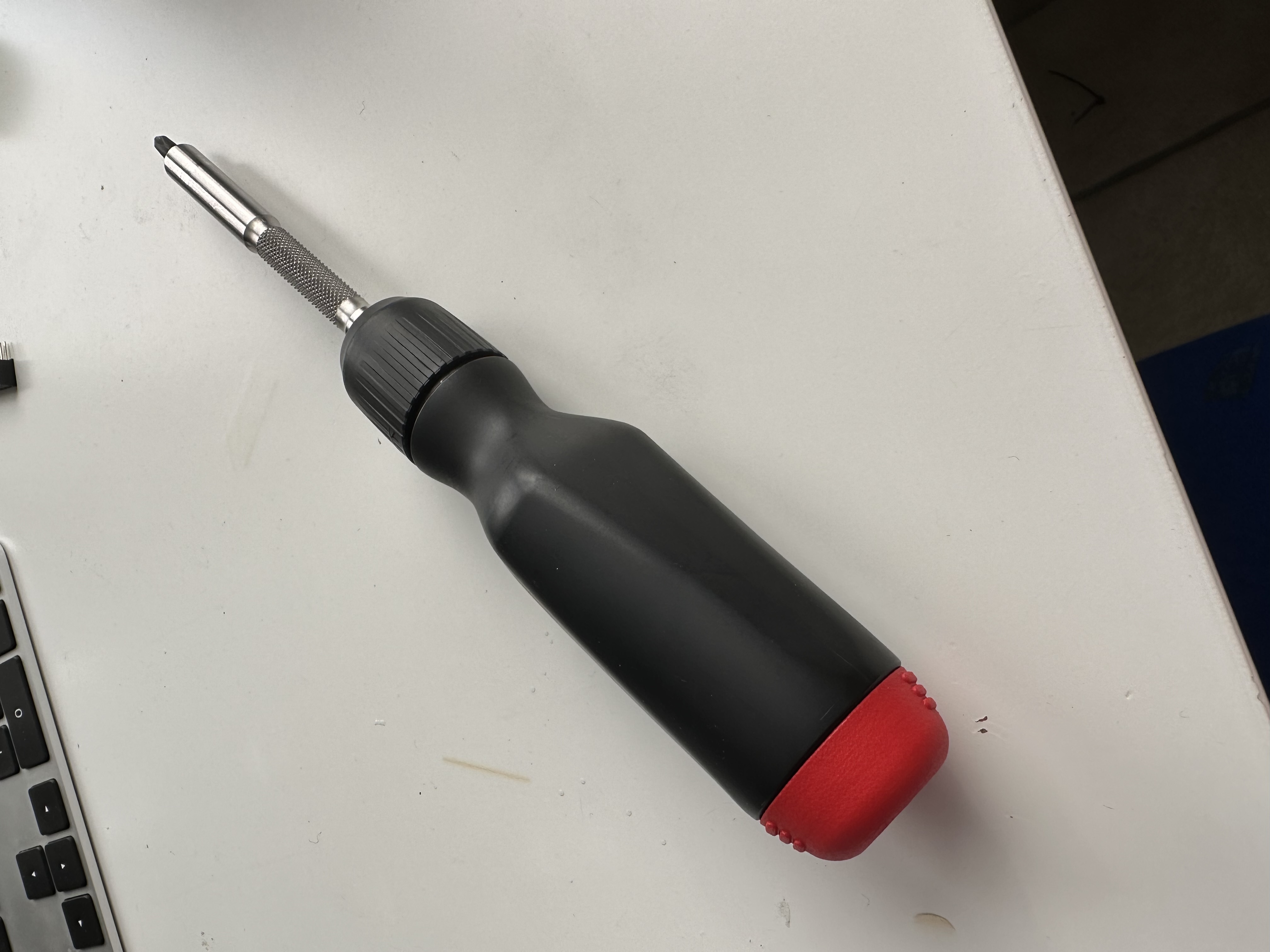 LTT Screwdriver Custom Cap Colors by Kilian Herbst Download free STL