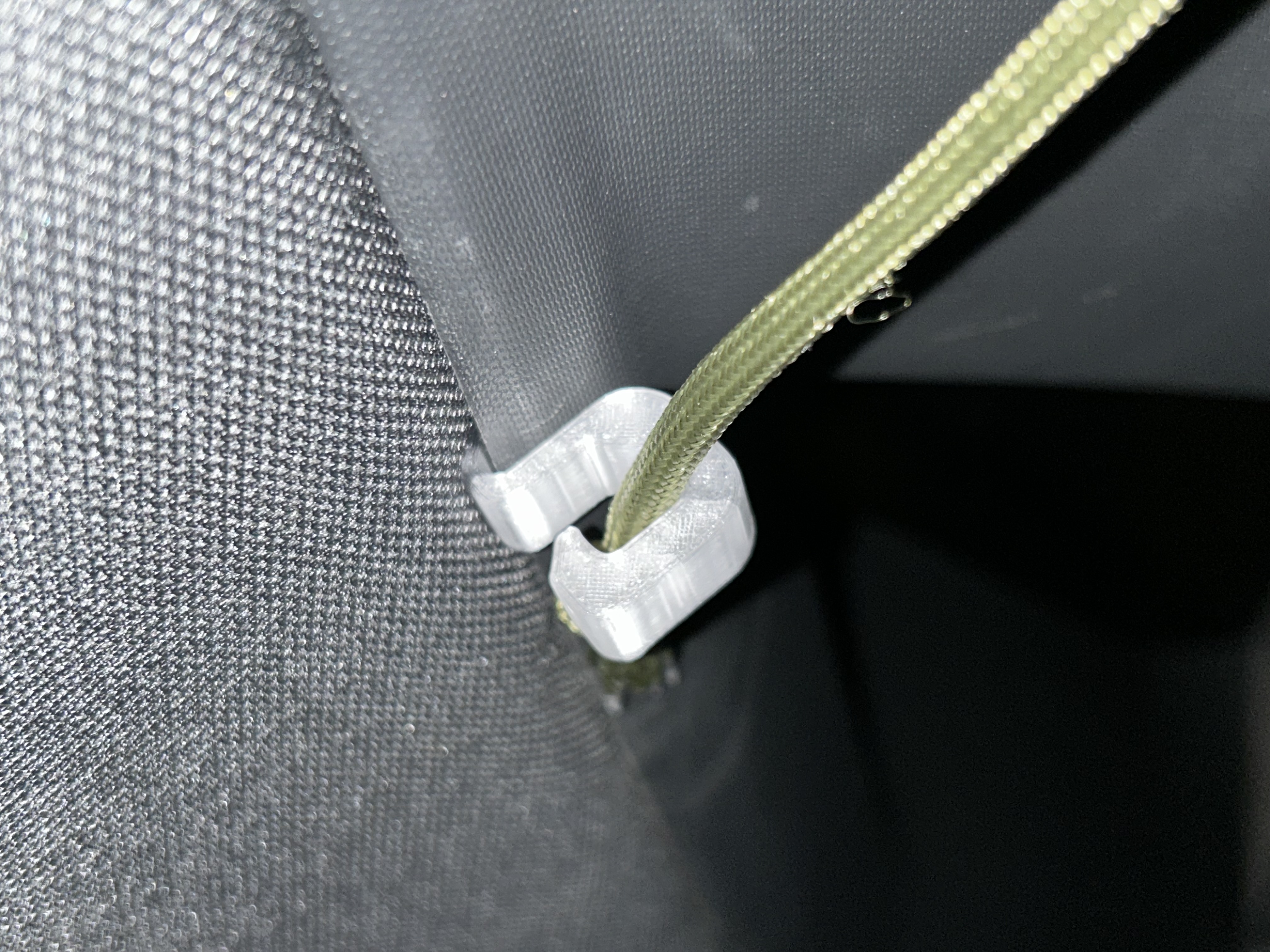 Universal car hook (headliner hook)