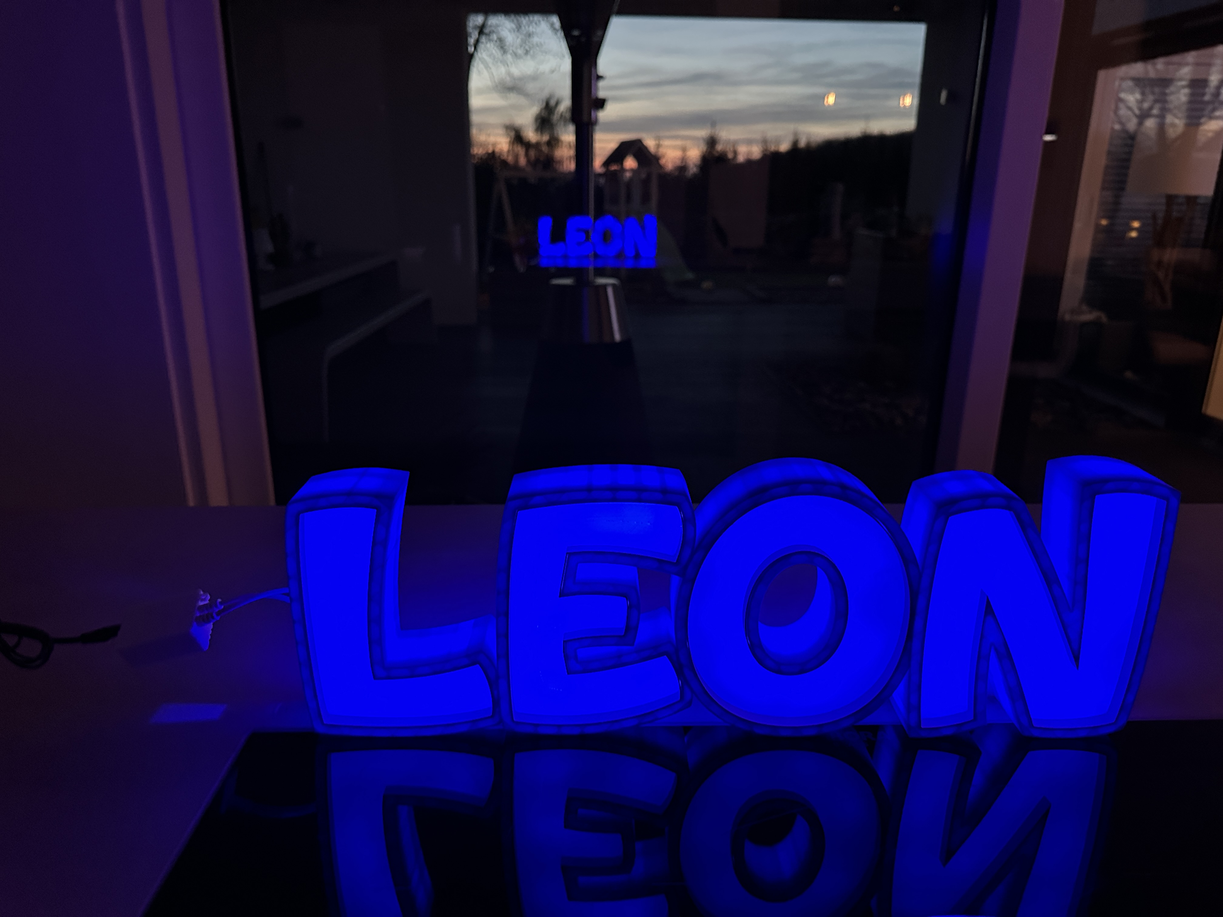 LEON LED- Namenslampe