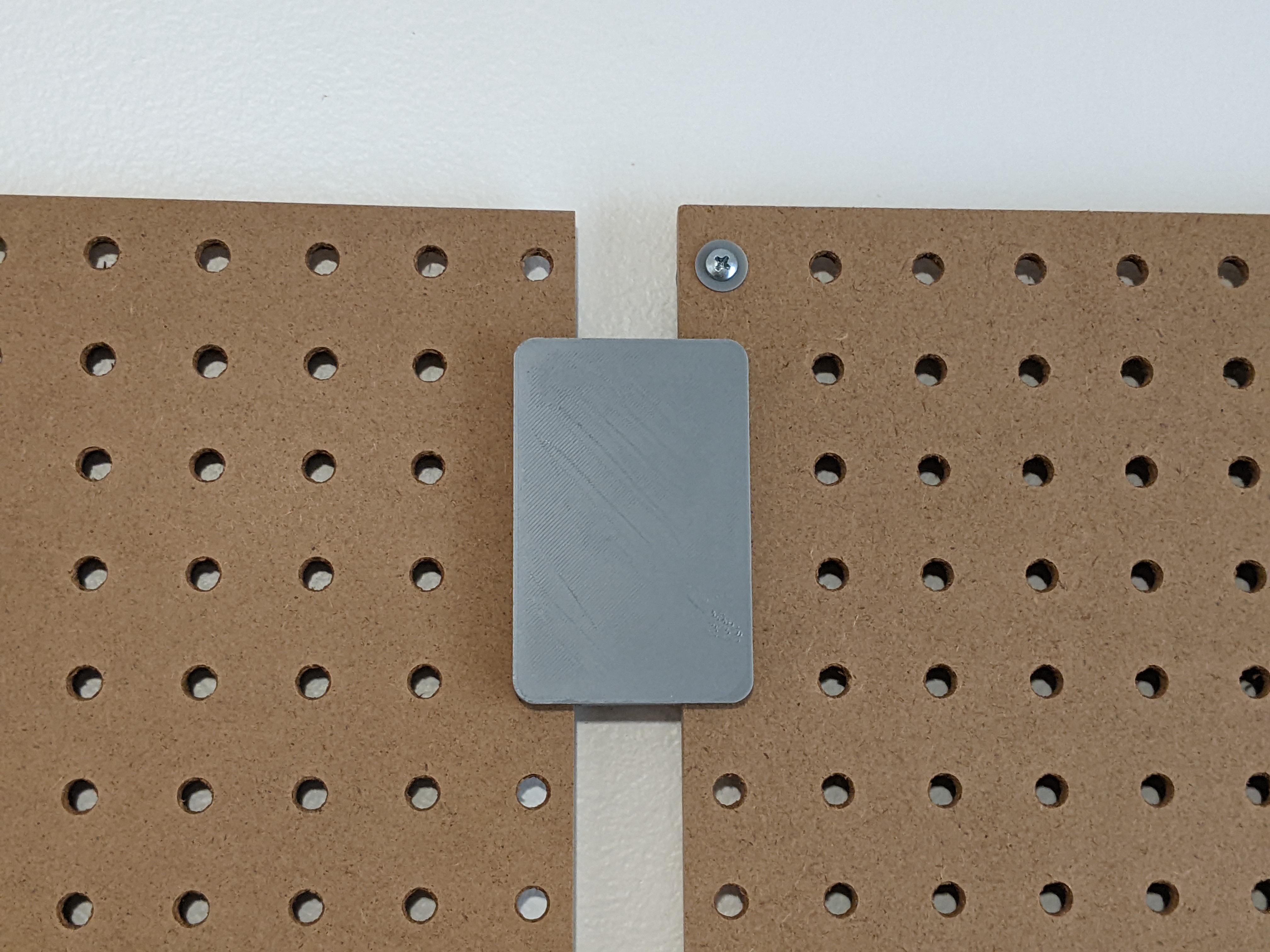 Pegboard Mounting Spacer Jig by Zach Download free STL model