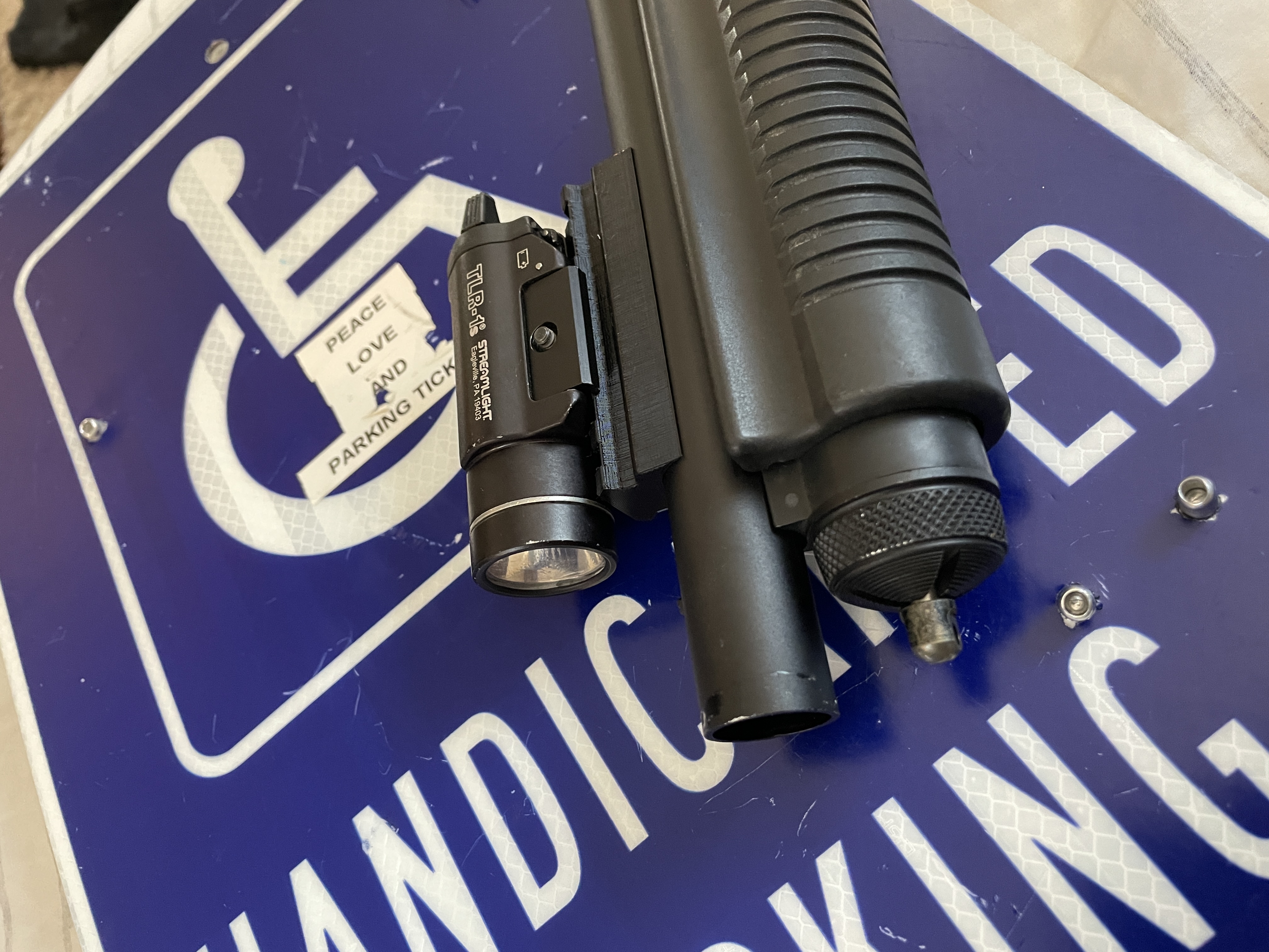 Airsoft Scattergun Railsegment for flashlights