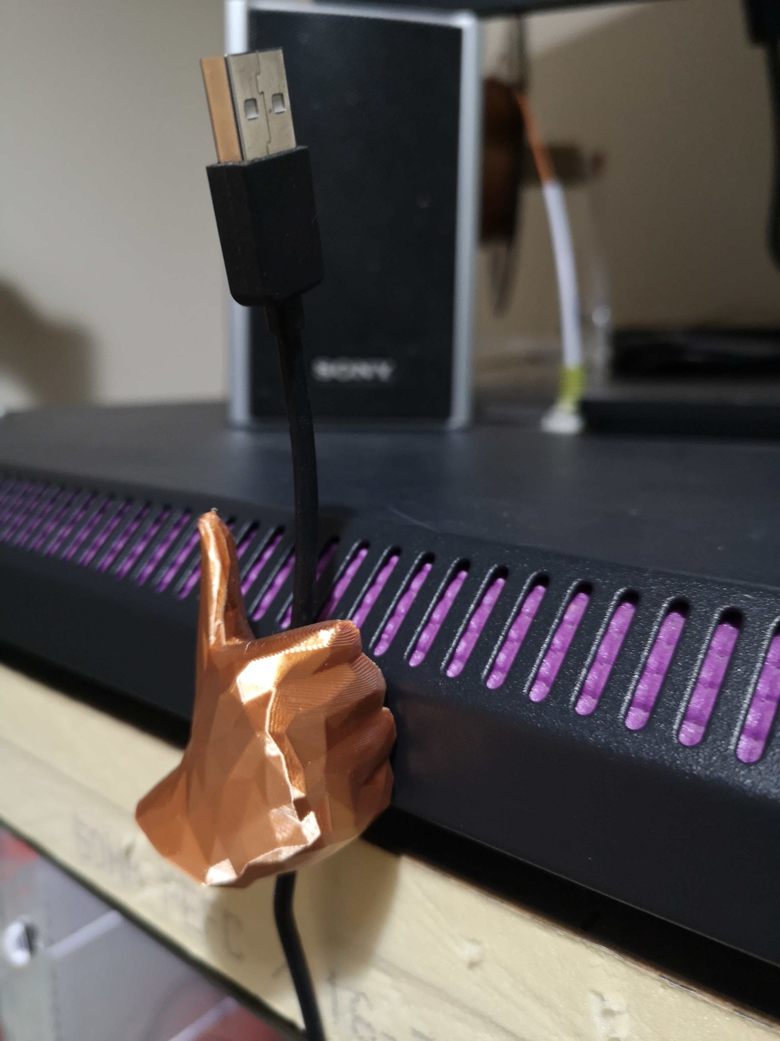 Magnetic thumbs up cable holder (editable for different magnets)