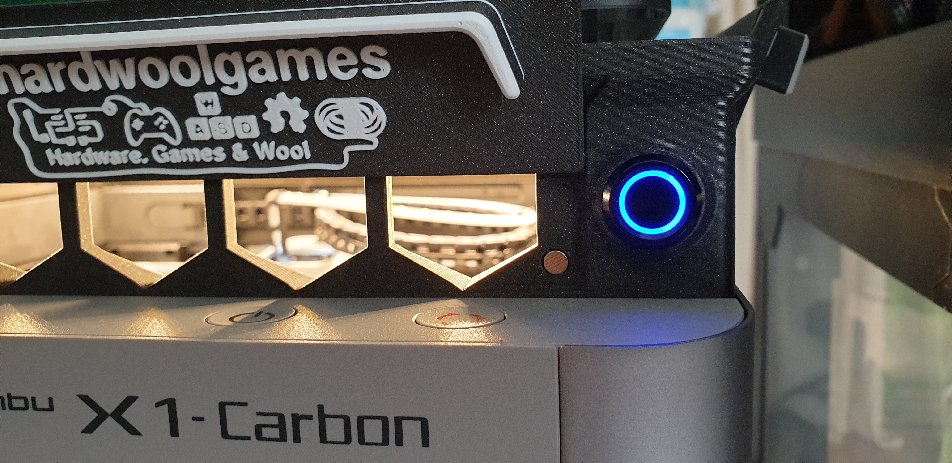 Remix with touch button and DC-Socket of BambuLab X1/C Ventilation with LED