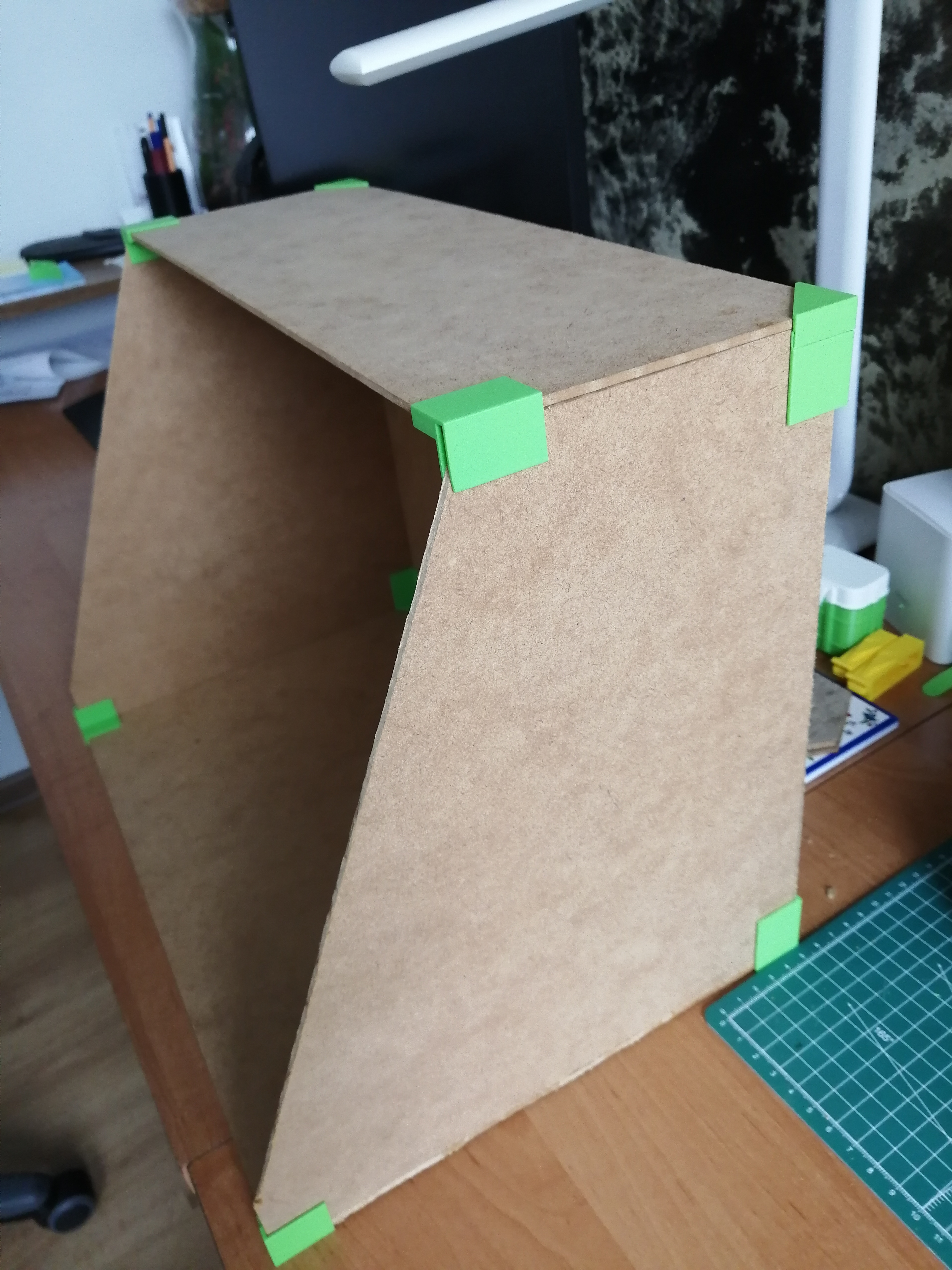 A set of corners