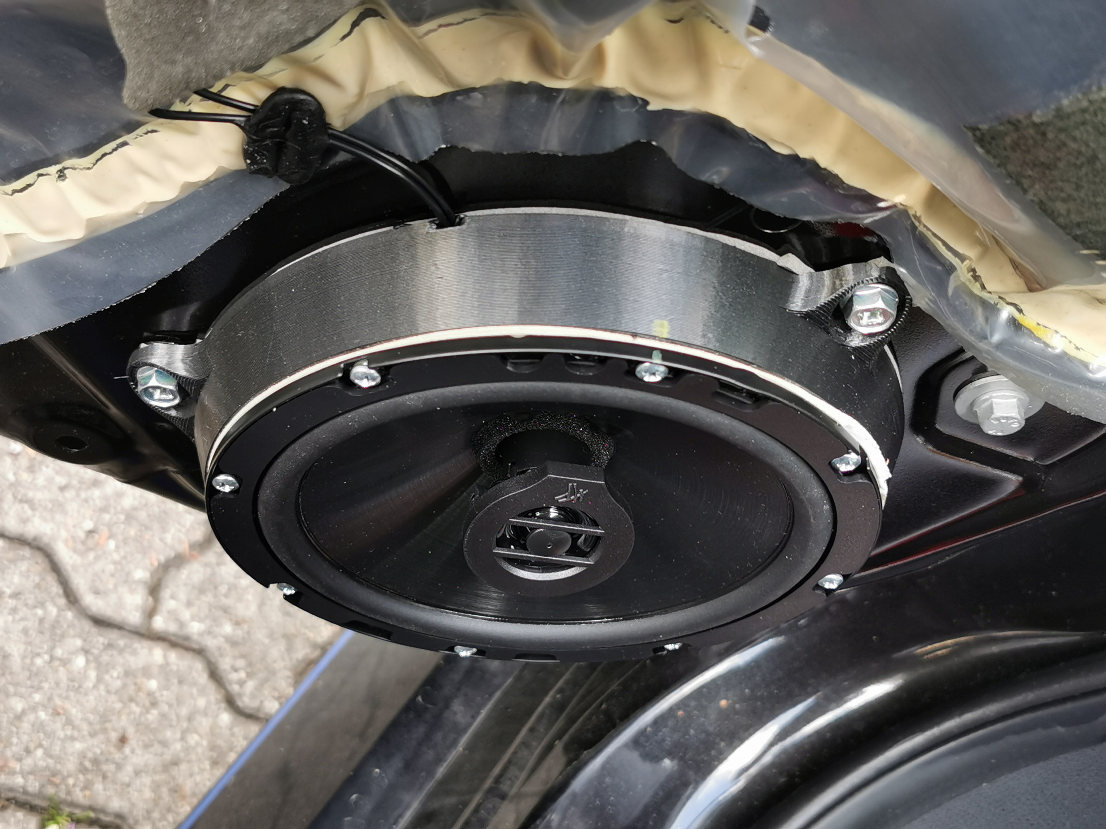 Nissan Leaf Door Speaker Bracket by wololooo Download free STL model